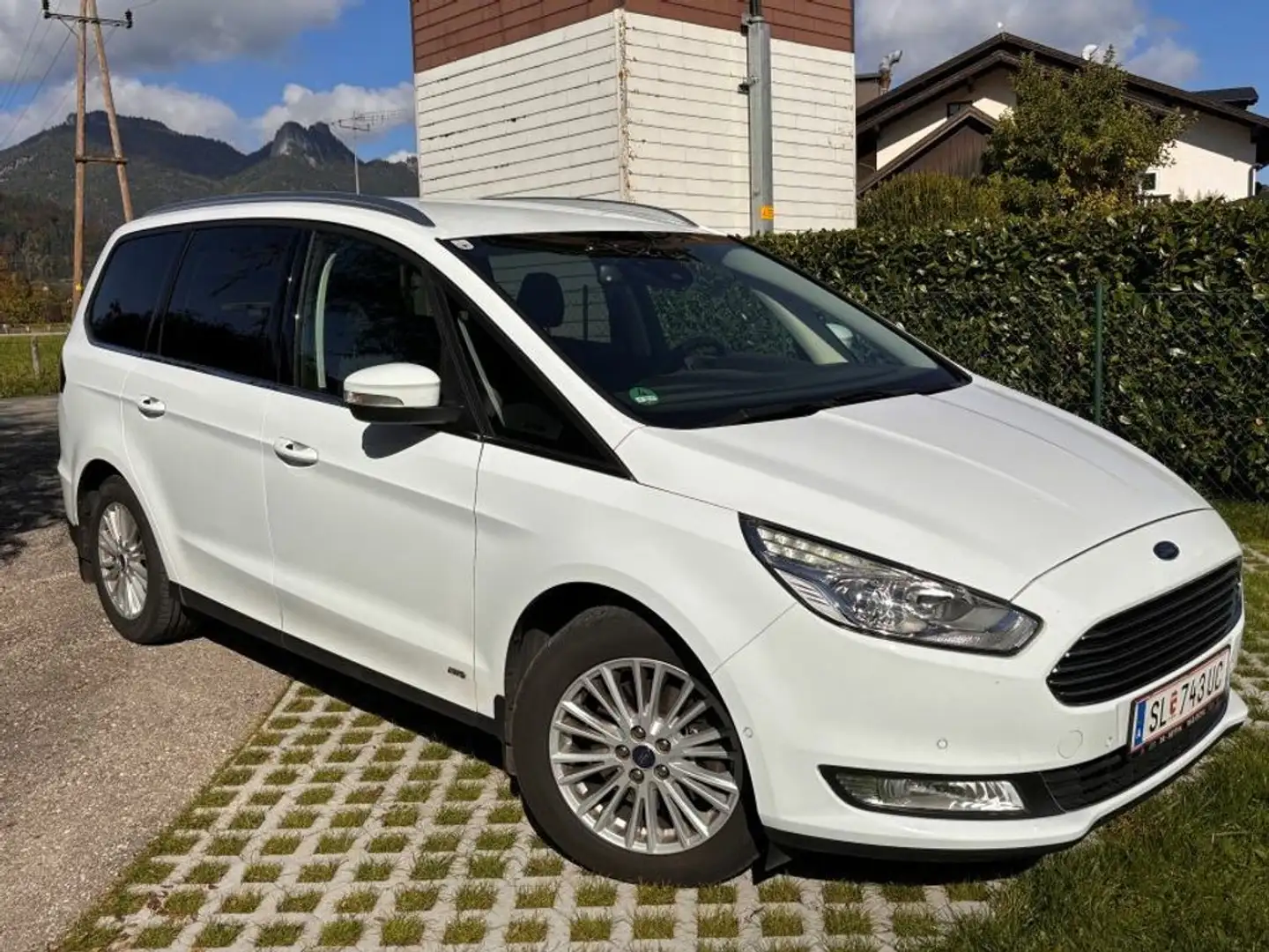 Ford Galaxy AWD Titanium Weiß - 1