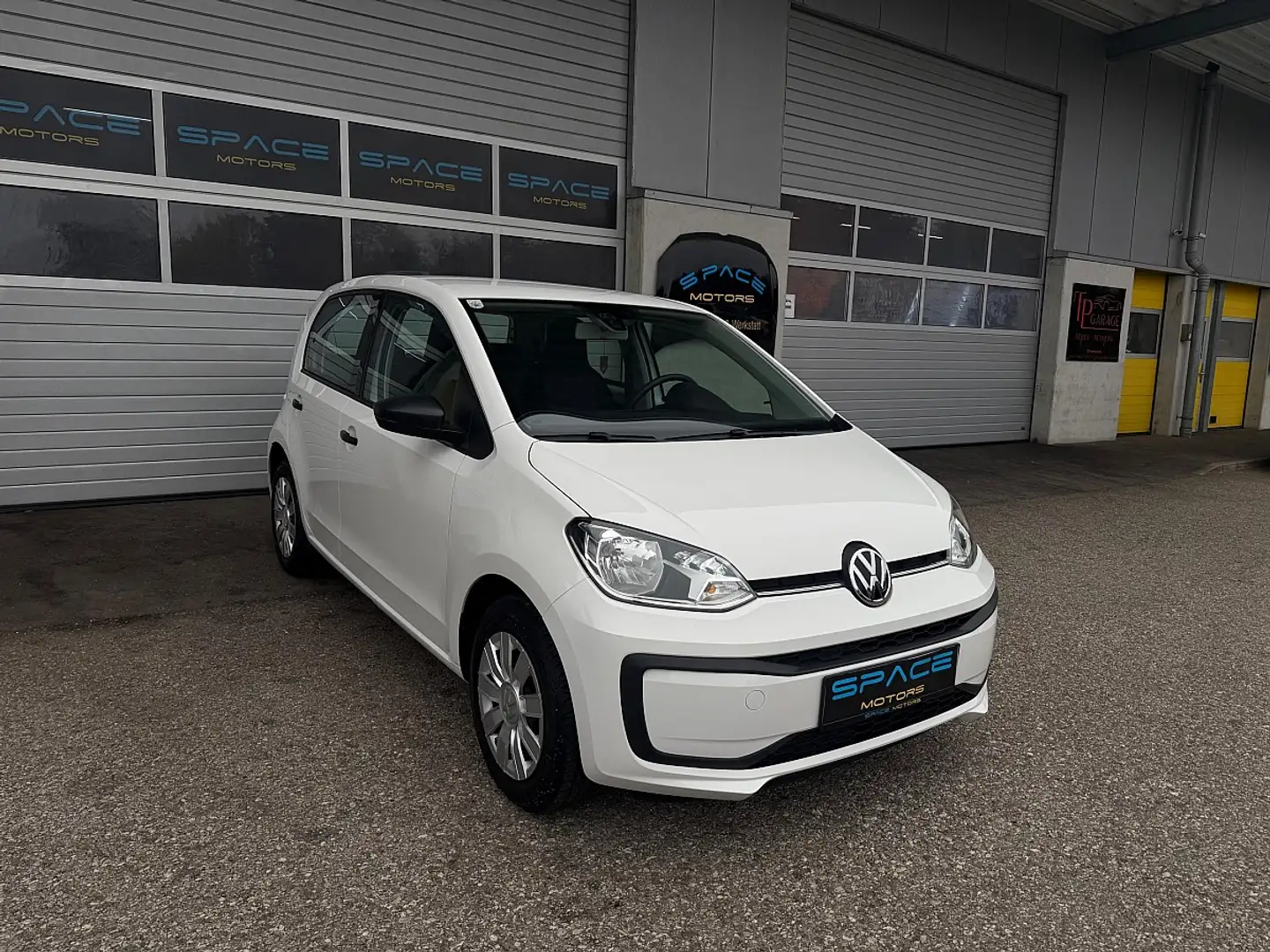 Volkswagen up! Up 1,0 Trendline Weiß - 1