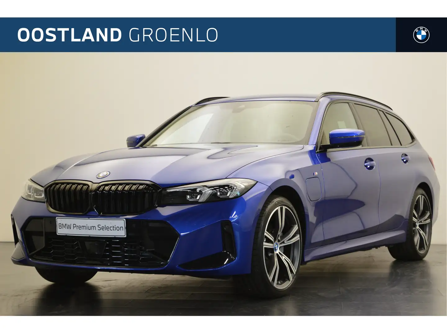 BMW 330 3 Serie Touring 330e xDrive M Sport Automaat / Tre Blauw - 1