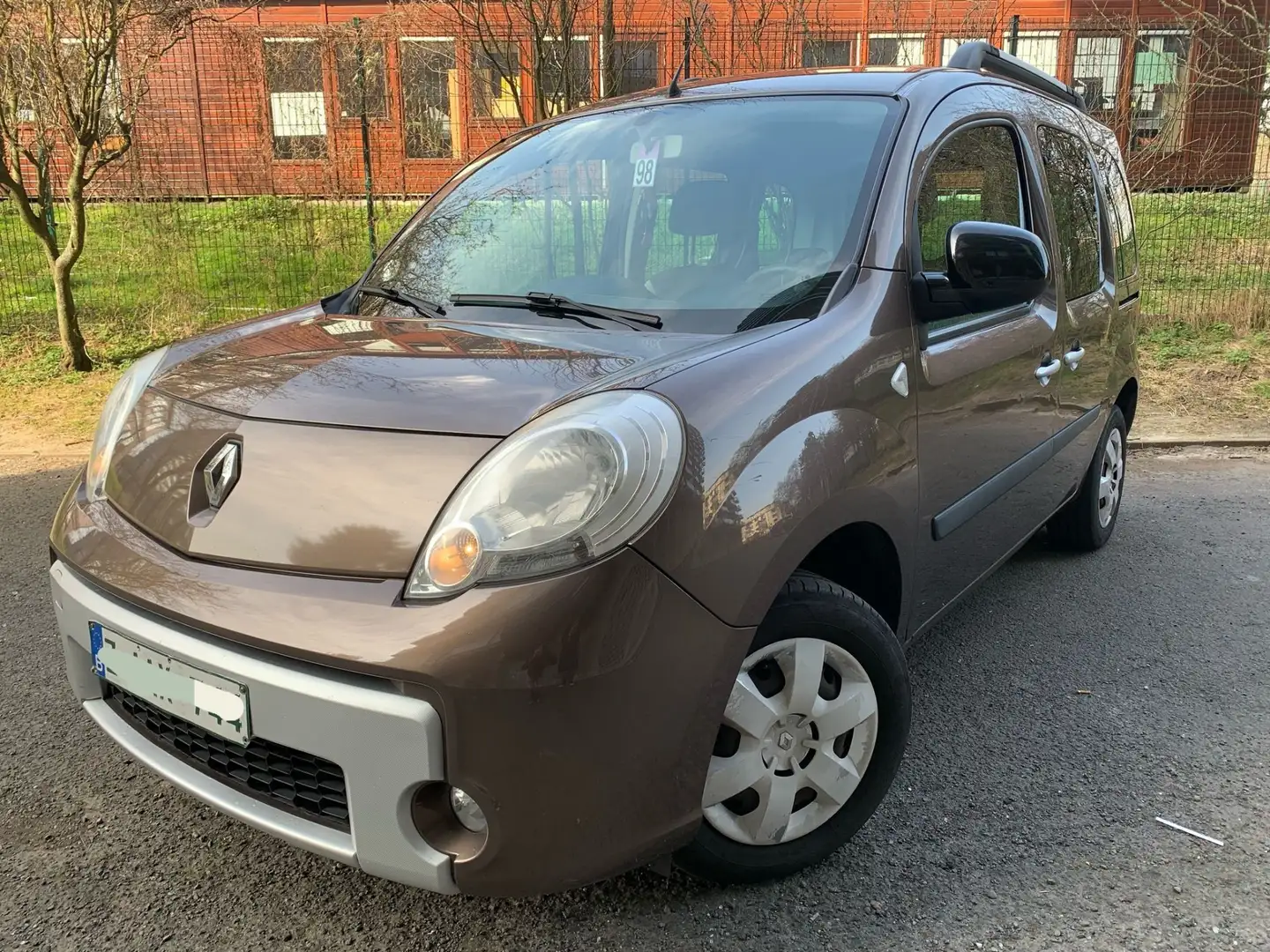 Renault Kangoo 1.6i Authentique Bruin - 1