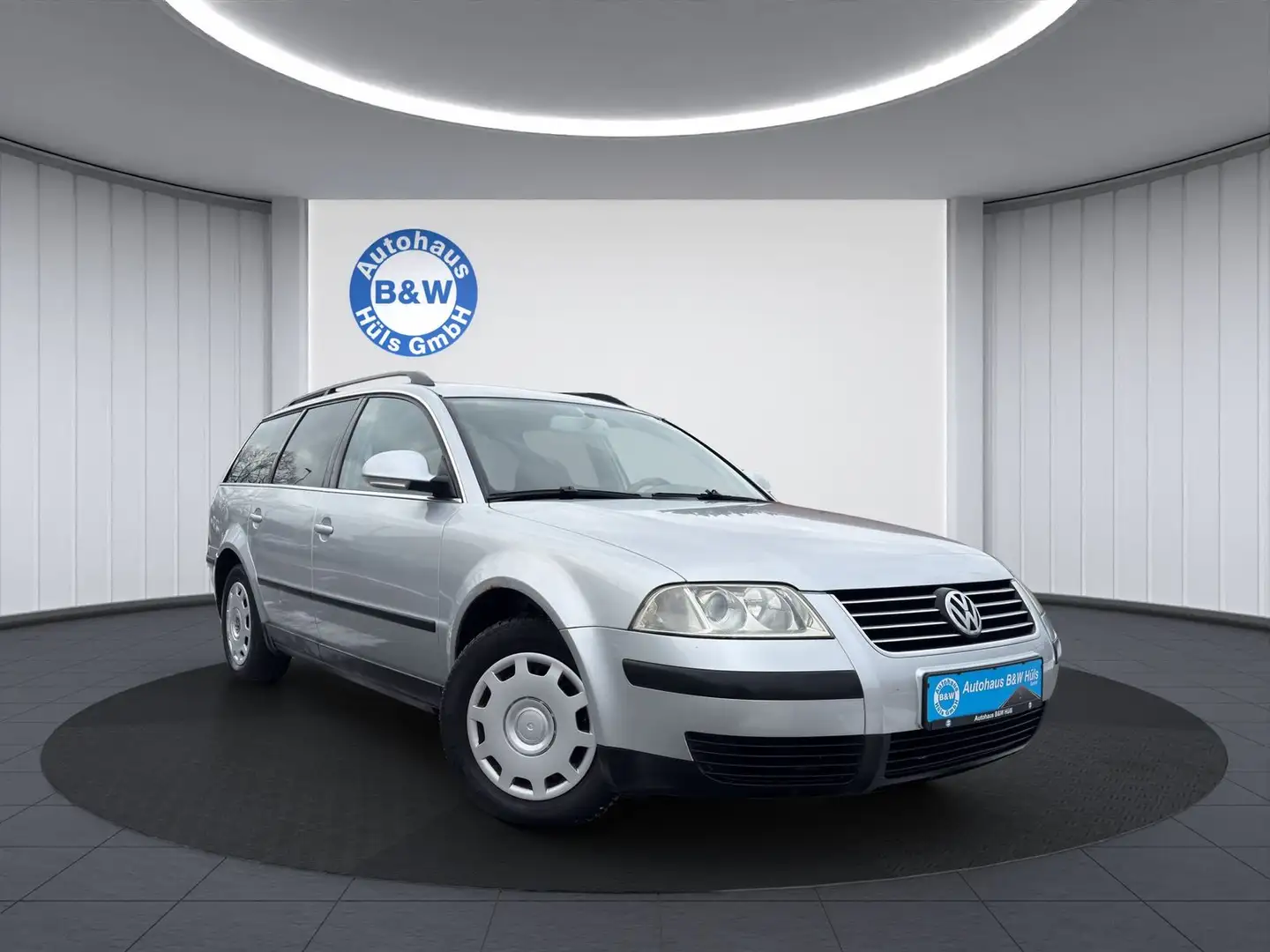 Volkswagen Passat *SHZ*RADIO*TÜV NEU! Silber - 1