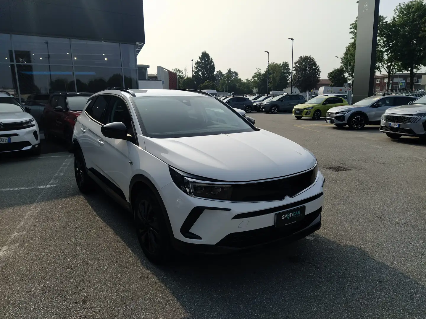 Opel Grandland 1.5 Diesel 130cv AT8 GS KM ZERO Bianco - 1