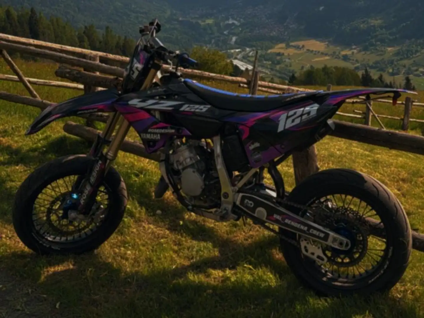 Yamaha YZ 125 Fioletowy - 2