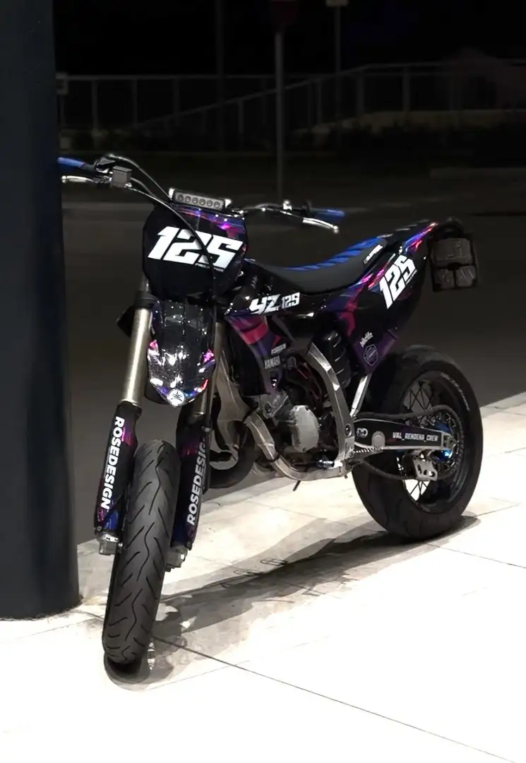 Yamaha YZ 125 Fioletowy - 1