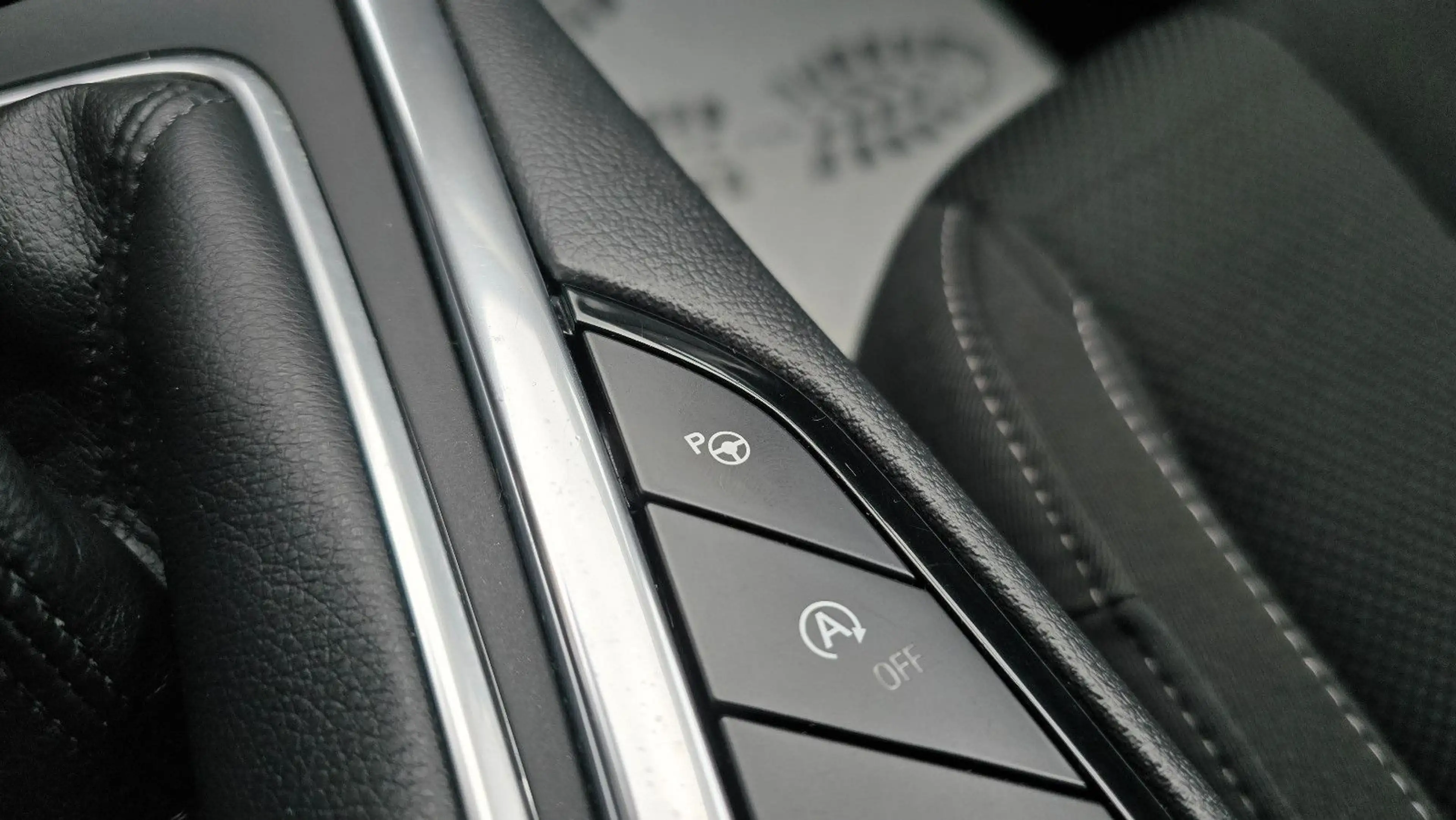 Ford S-Max 2,0 TDCi Titanium * 7 Sitze * Navi+/Tempo — photo 15