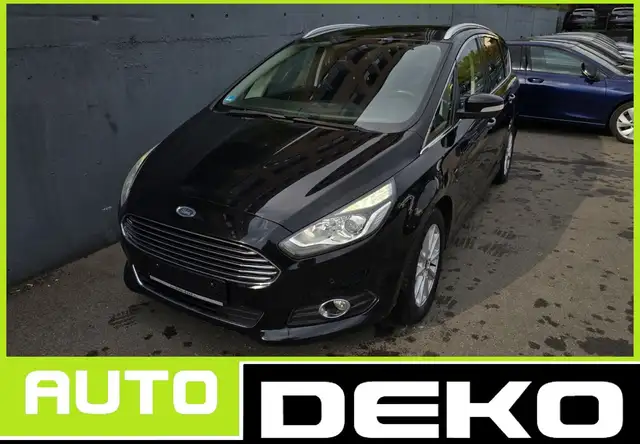 Ford S-Max 2,0 TDCi Titanium * 7 Sitze * Navi+/Tempo
