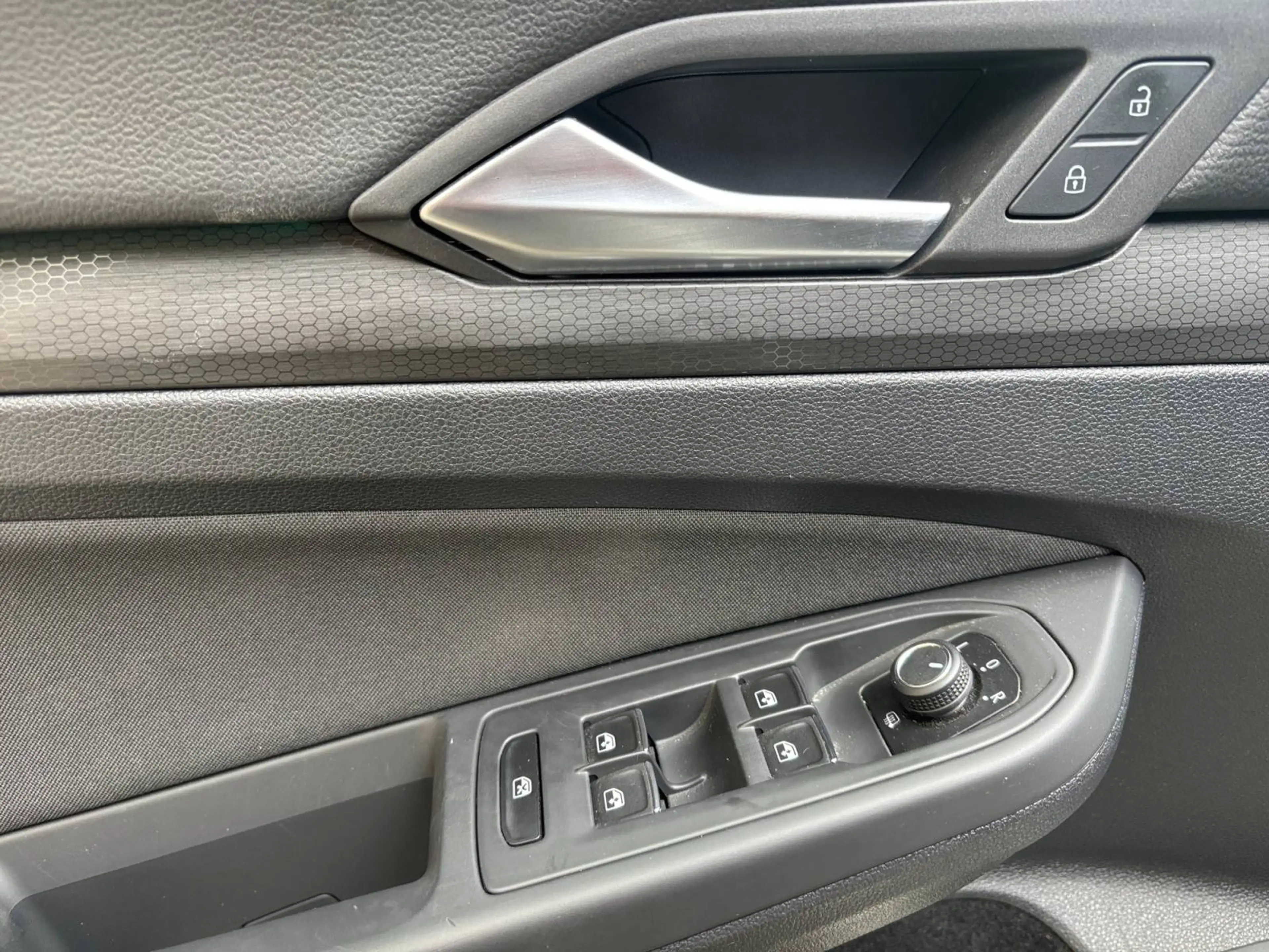 Volkswagen Golf GTE Golf 1.4 eHybrid PHEV GTE / Garantie / Entretien complet — photo 7