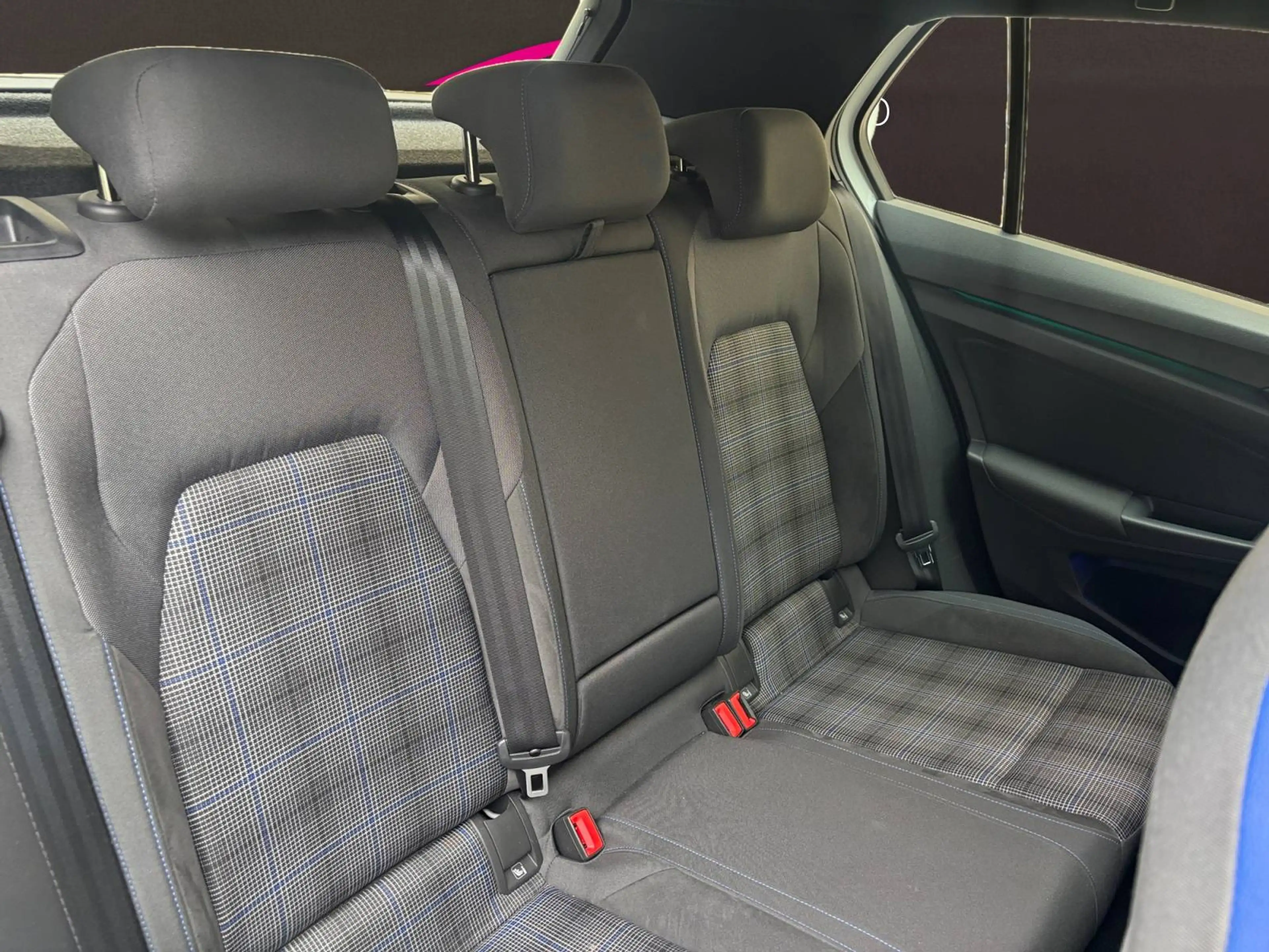 Volkswagen Golf GTE Golf 1.4 eHybrid PHEV GTE / Garantie / Entretien complet — photo 10