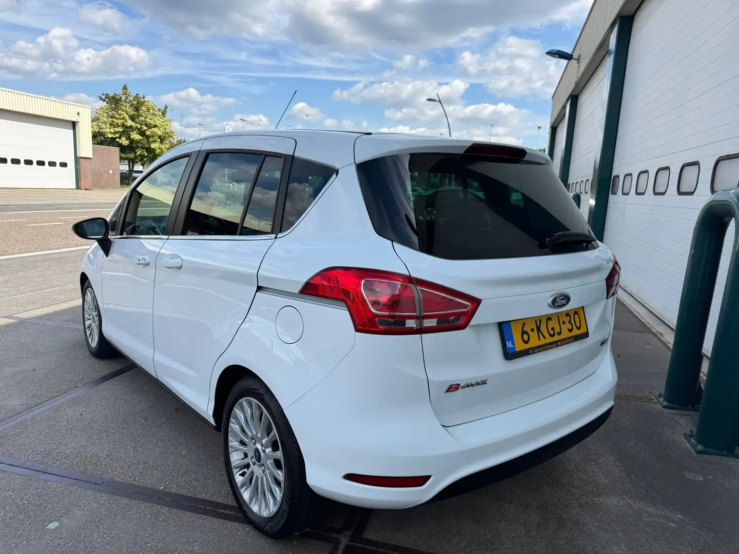Ford B-Max 1.0 EcoBoost Titanium Weiß - 2