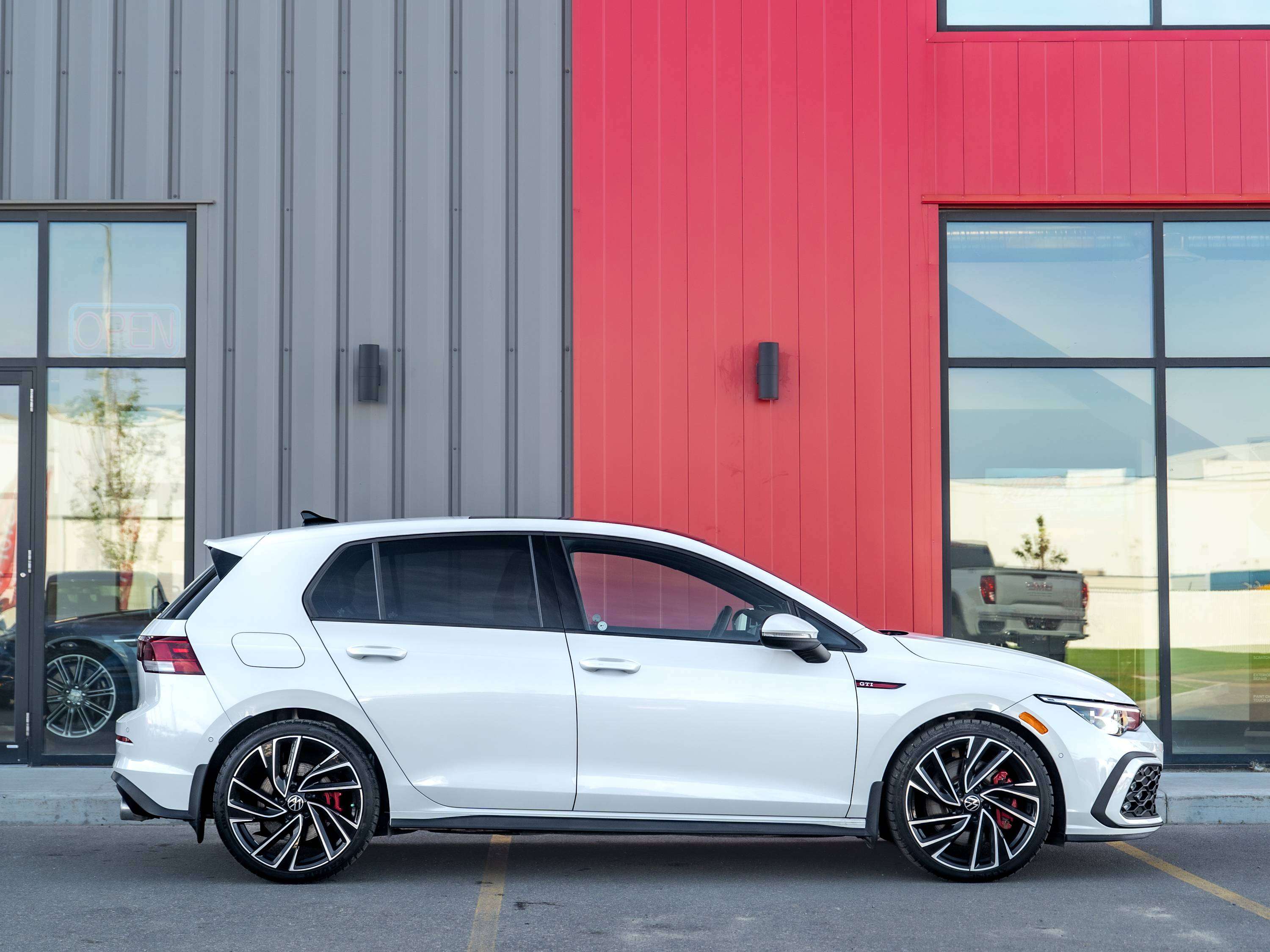 2023 Volkswagen Golf GTI