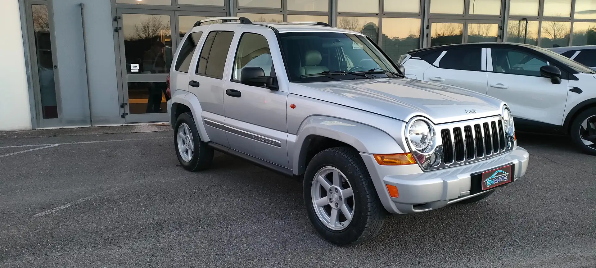 Jeep Cherokee Cherokee 2.8 crd Limited FL Argento - 1