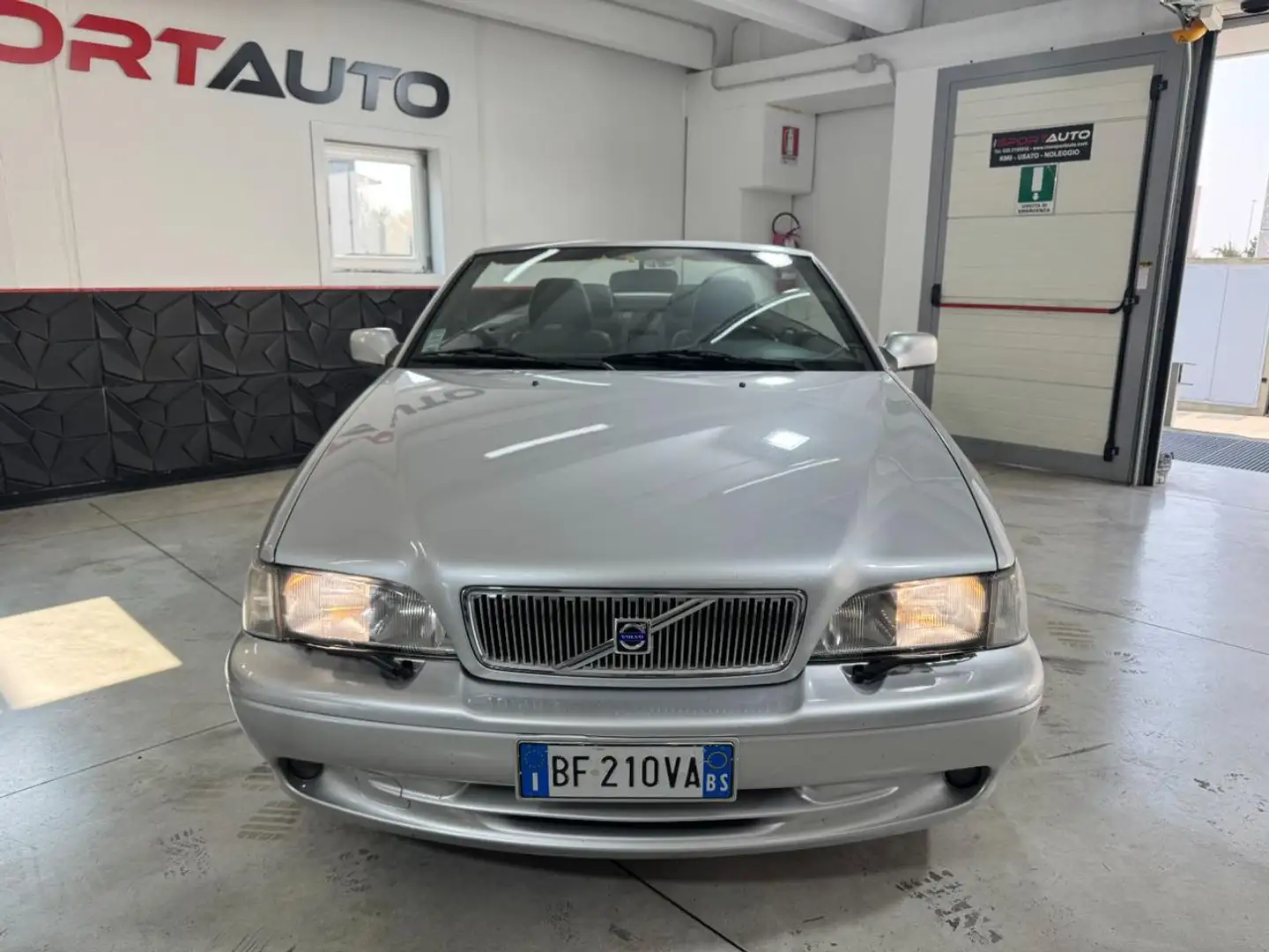 Volvo C70 2.4i turbo 20V Cabriolet UNICO PROPRIETARIO ASI Zilver - 2