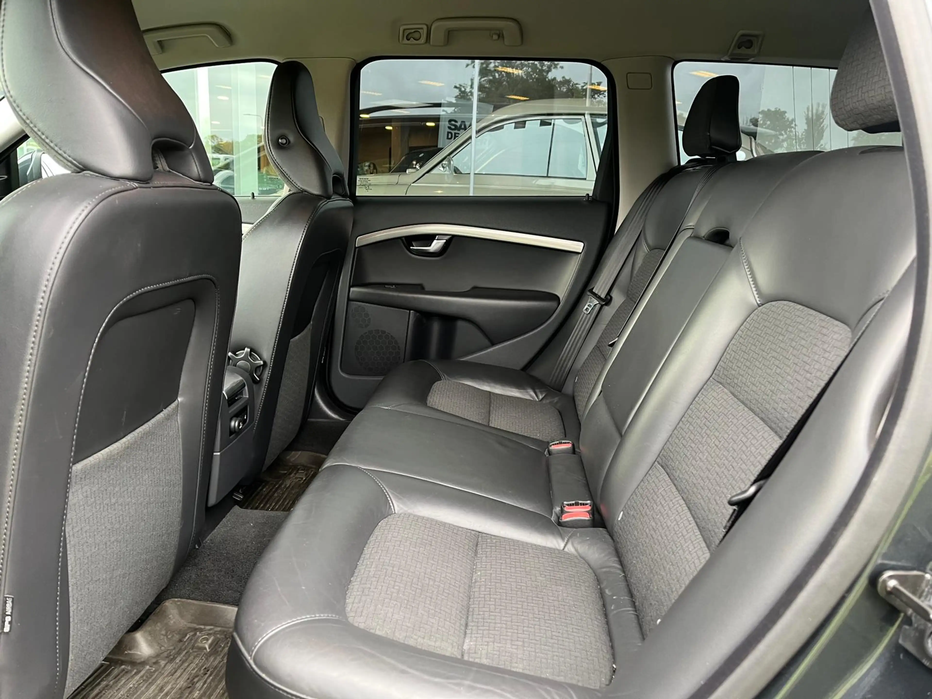 Volvo V70 1.6 T4 Momentum Automaat | Rijklaar incl garantie — photo 8