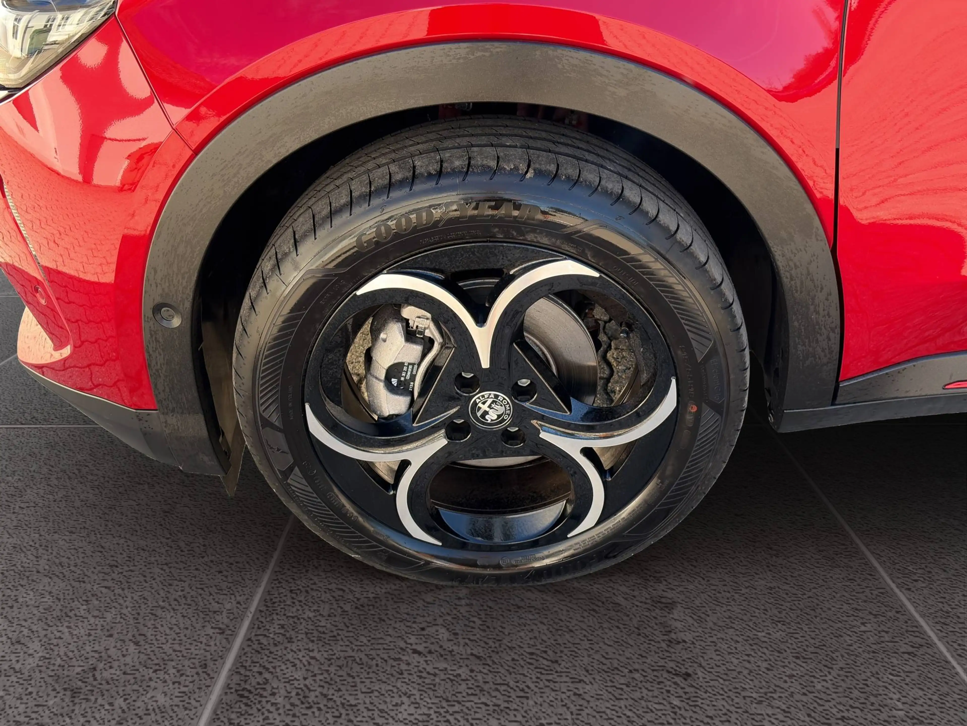 Alfa Romeo Junior Junior 1.2 VGT Ibrida Speciale — photo 21