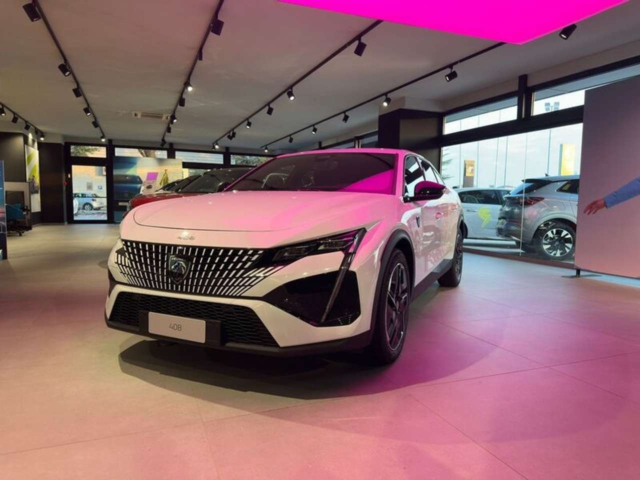 Peugeot 408 1.2 Hybrid 48V GT