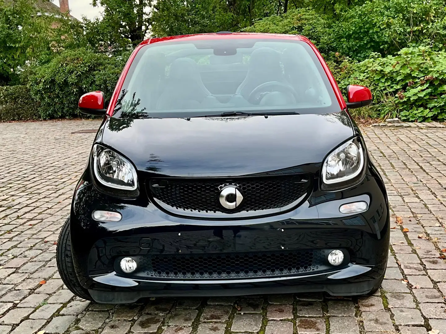 smart forTwo Cabrio 1.0i Prime DCT  ### 56000 km ### Zwart - 2