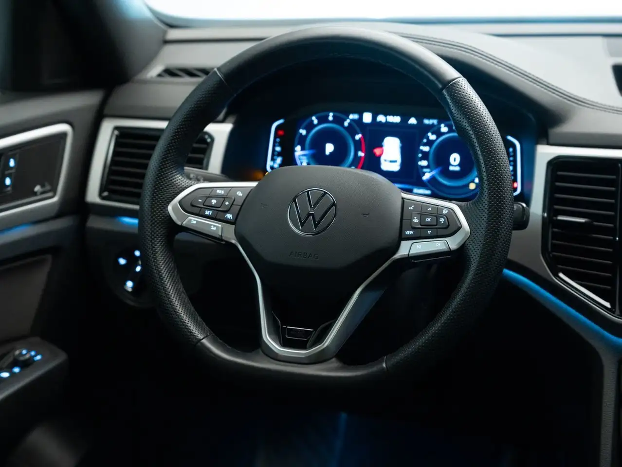 Volkswagen Atlas снимка Volkswagen Atlas