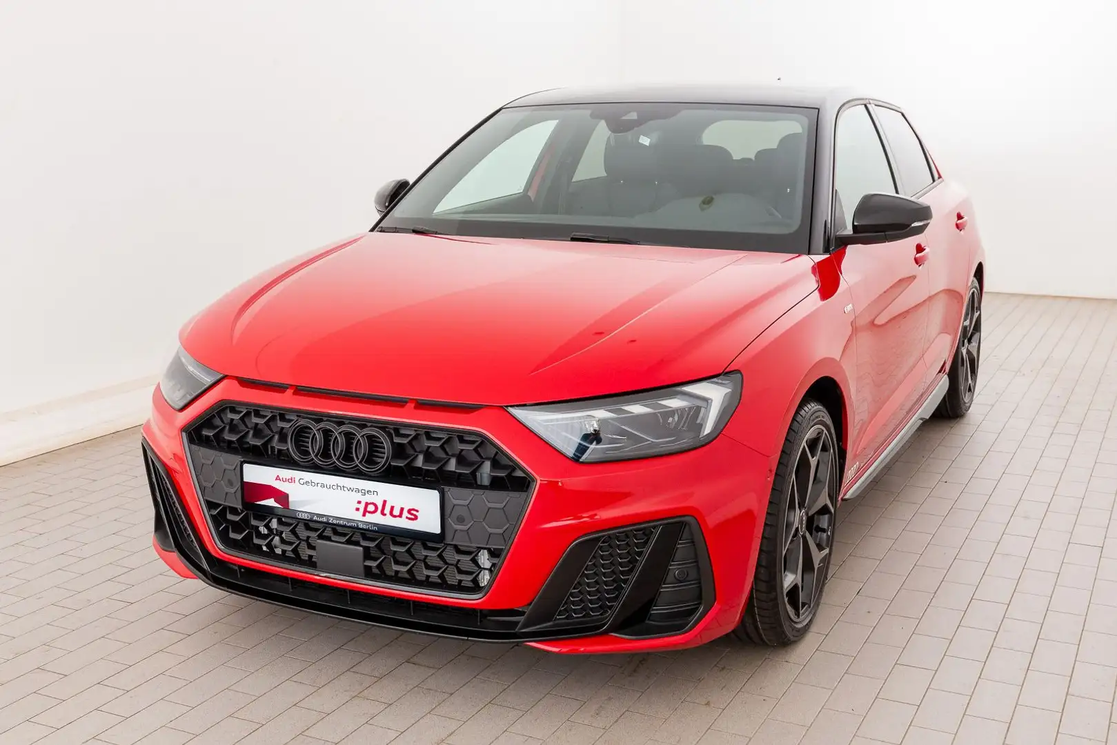 Audi A1 S line 30 TFSI S tronic Rot - 2