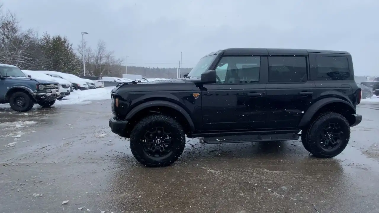 Ford Bronco снимка Ford Bronco