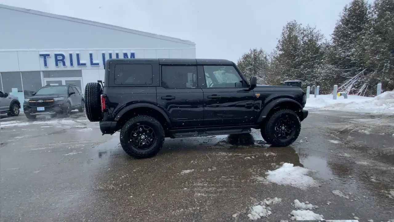 Ford Bronco снимка Ford Bronco