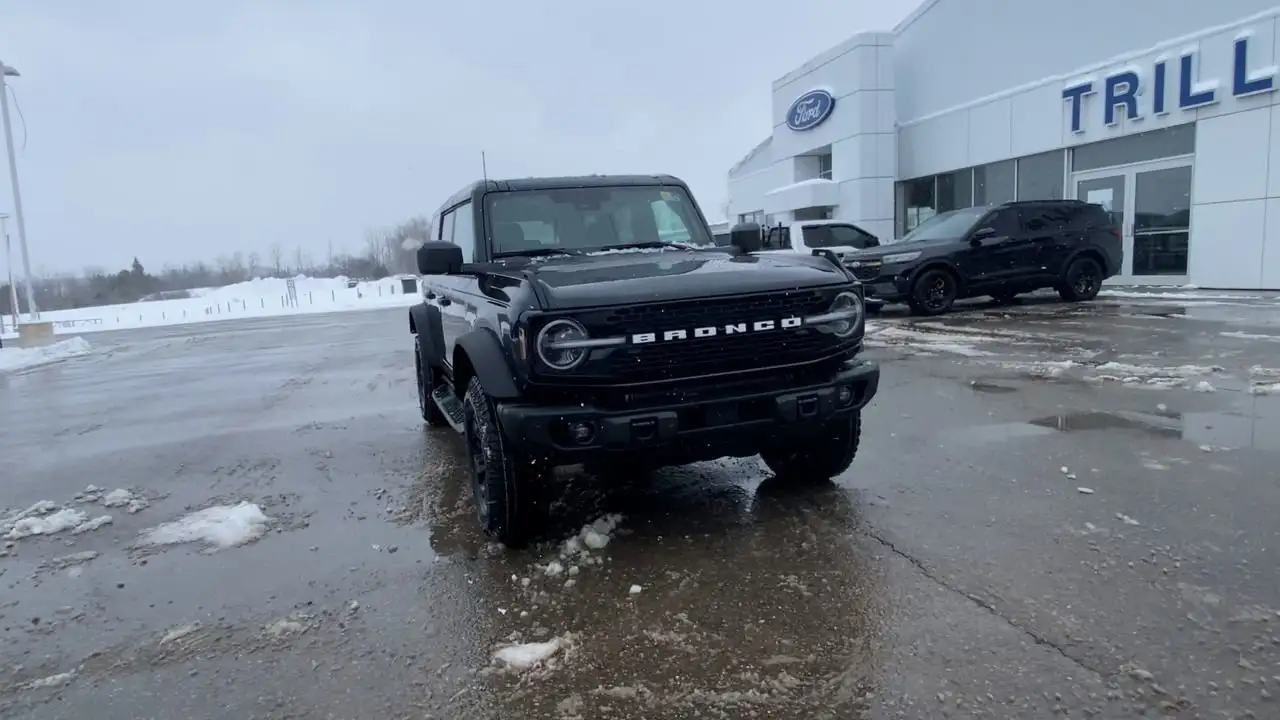 Ford Bronco снимка Ford Bronco