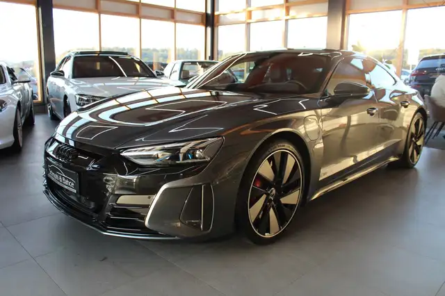 Audi e-tron GT RS quattro*CARBON*MATRIX*21 ZOLL*