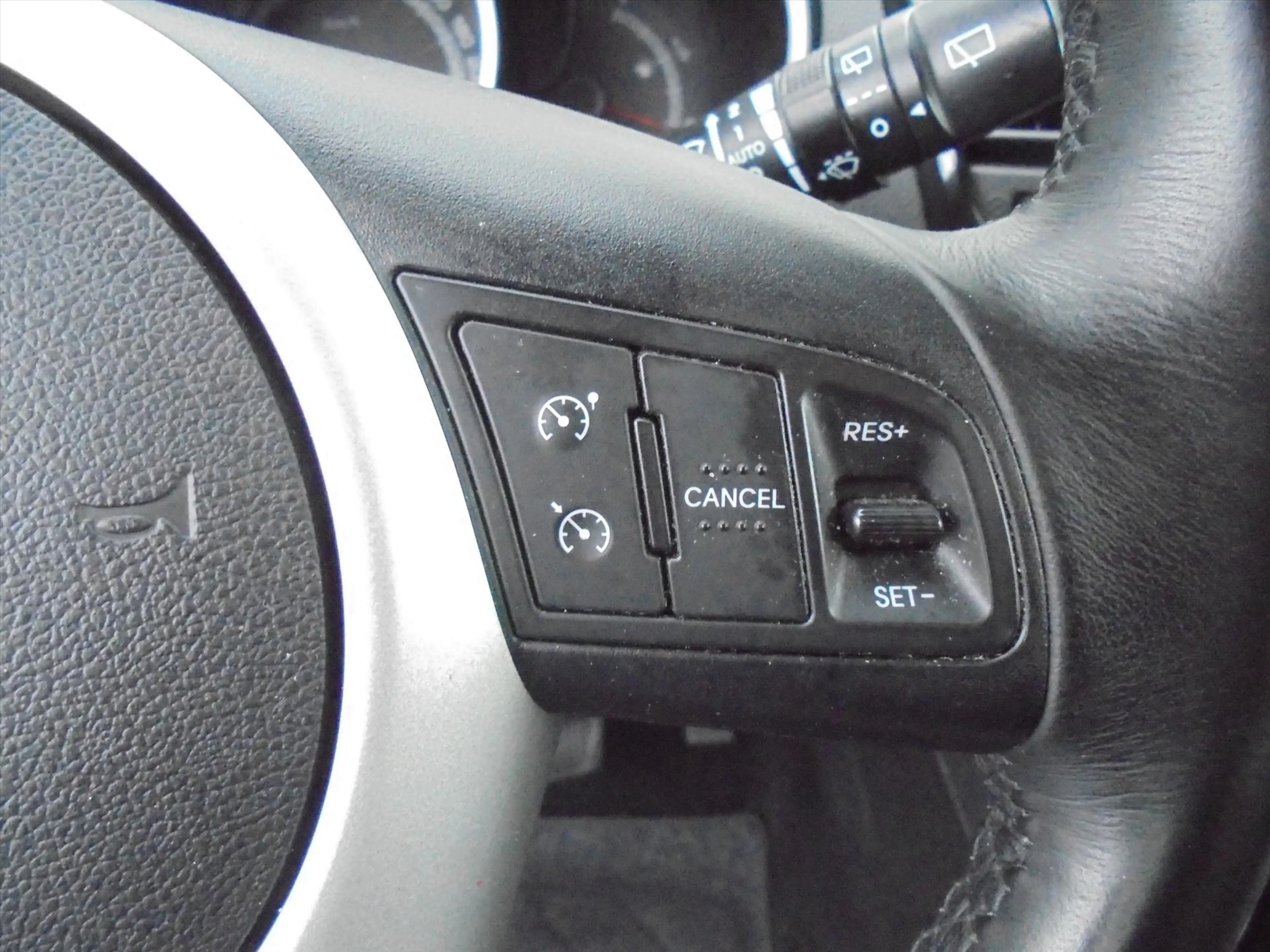 Kia Venga 1.6i AUTOMAAT HOGE INSTAP NAVI - CAMERA ENZ — photo 28