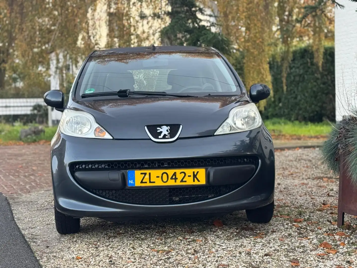 Peugeot 107 1.0-12V XS|Elek-ramen|5DRS|Goed onderhouden| Gris - 2