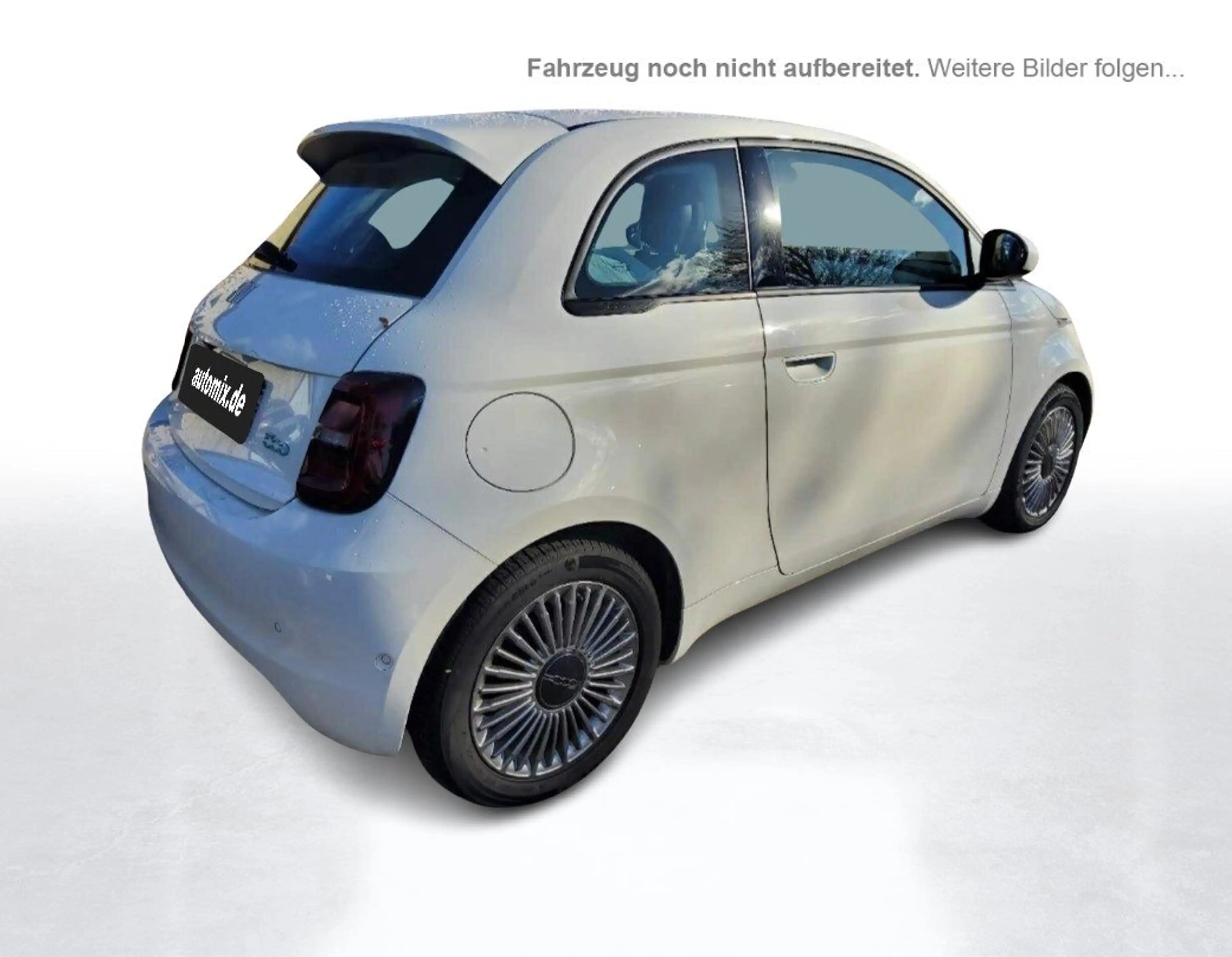 Fiat 500 e Base AUTOM.,SHZ,360 Kamera,Kamera,SpurH,LM — photo 3