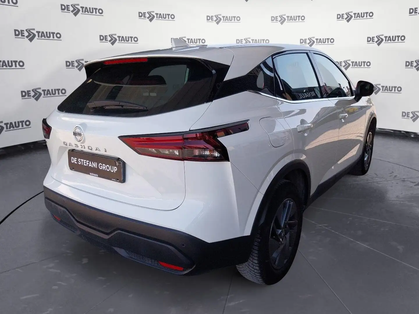 Nissan Qashqai Qashqai 1.3 mhev Acenta 2wd 140cv Bianco - 2