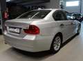 BMW 320 320i E90 Limo*Automatik*PDC*Klima*17.850km Grau - thumbnail 6