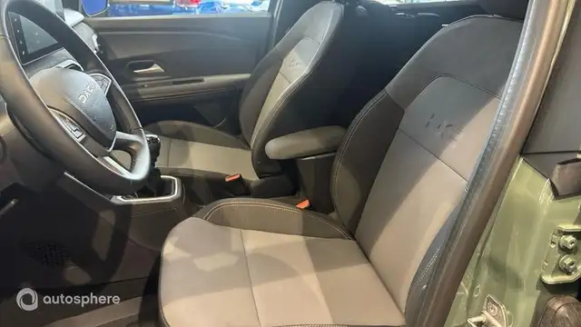 Dacia Jogger view 12