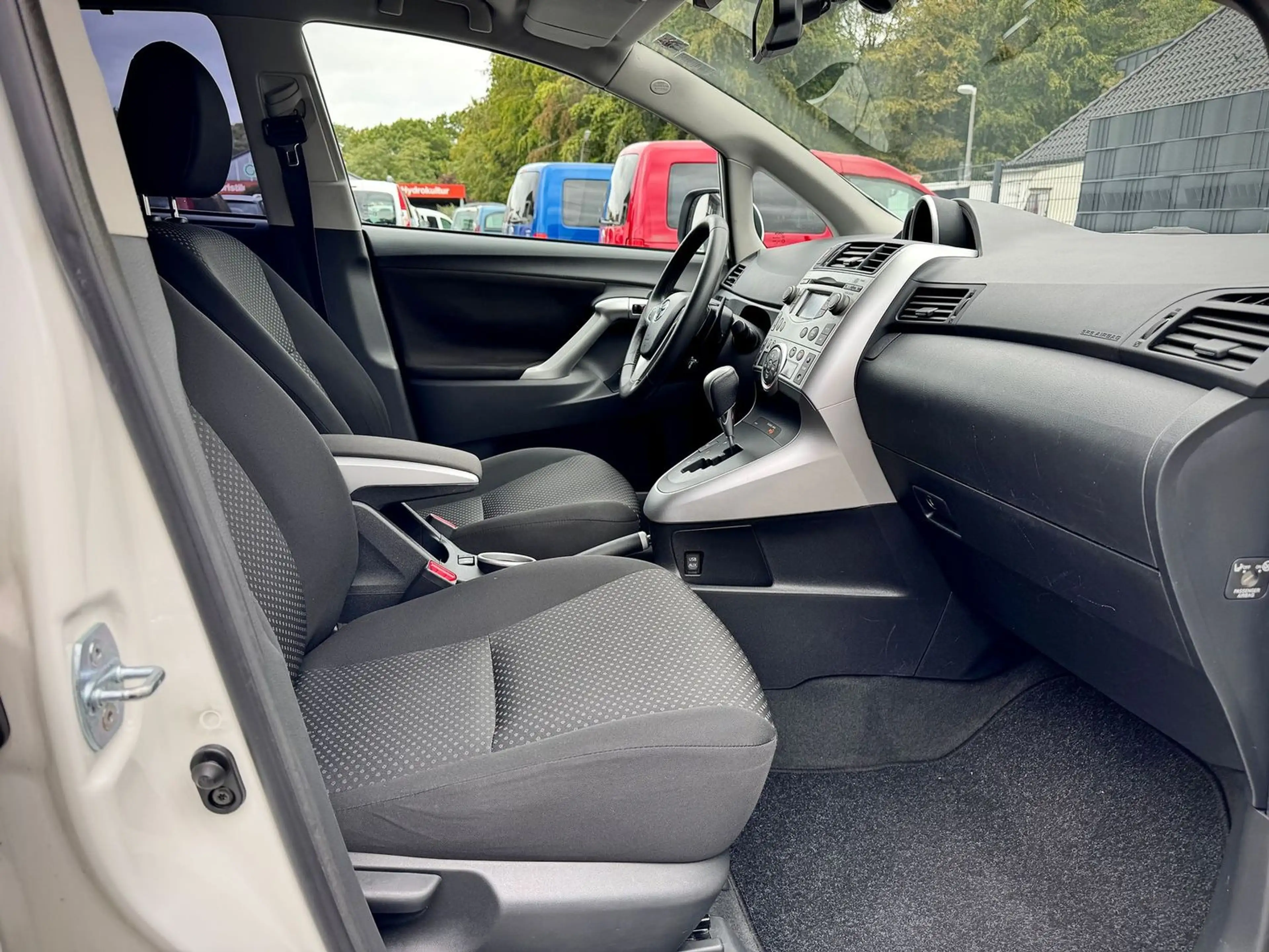 Toyota Verso Executive '2.Hand'Aut.'7-Sitzer'Kamera' — photo 11