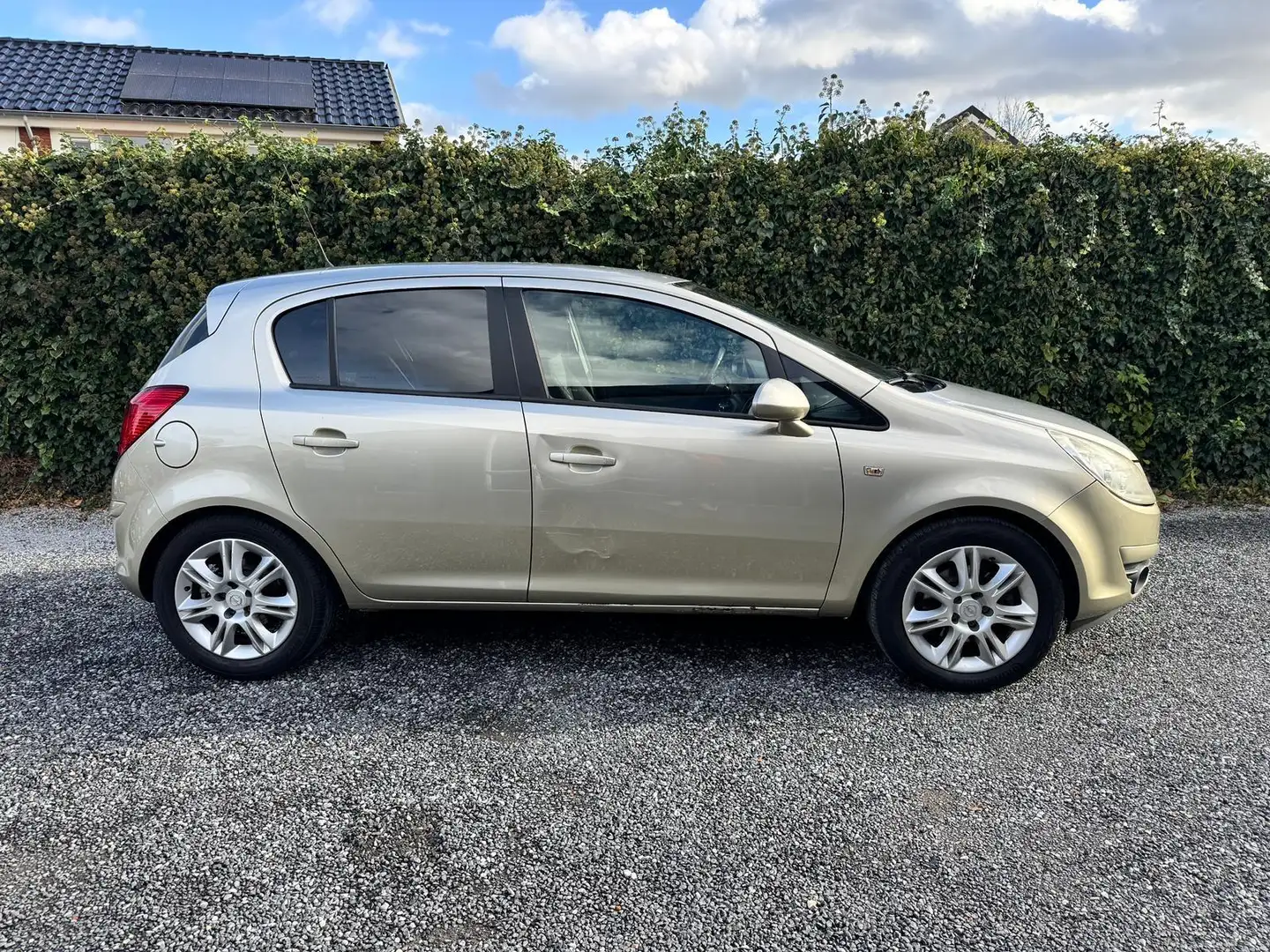 Opel Corsa 1.7 CDTi Cosmo | Airco | Cruise Control | LMV | El Beige - 2