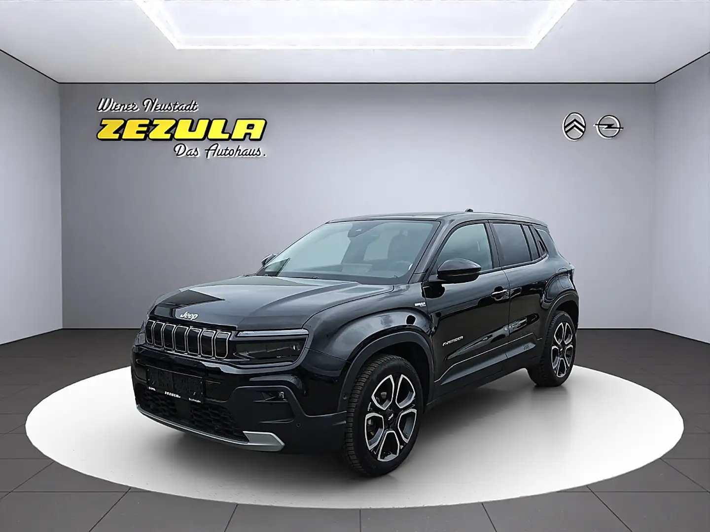 Jeep Avenger 1.2 GSE T3 Summit Schwarz - 1