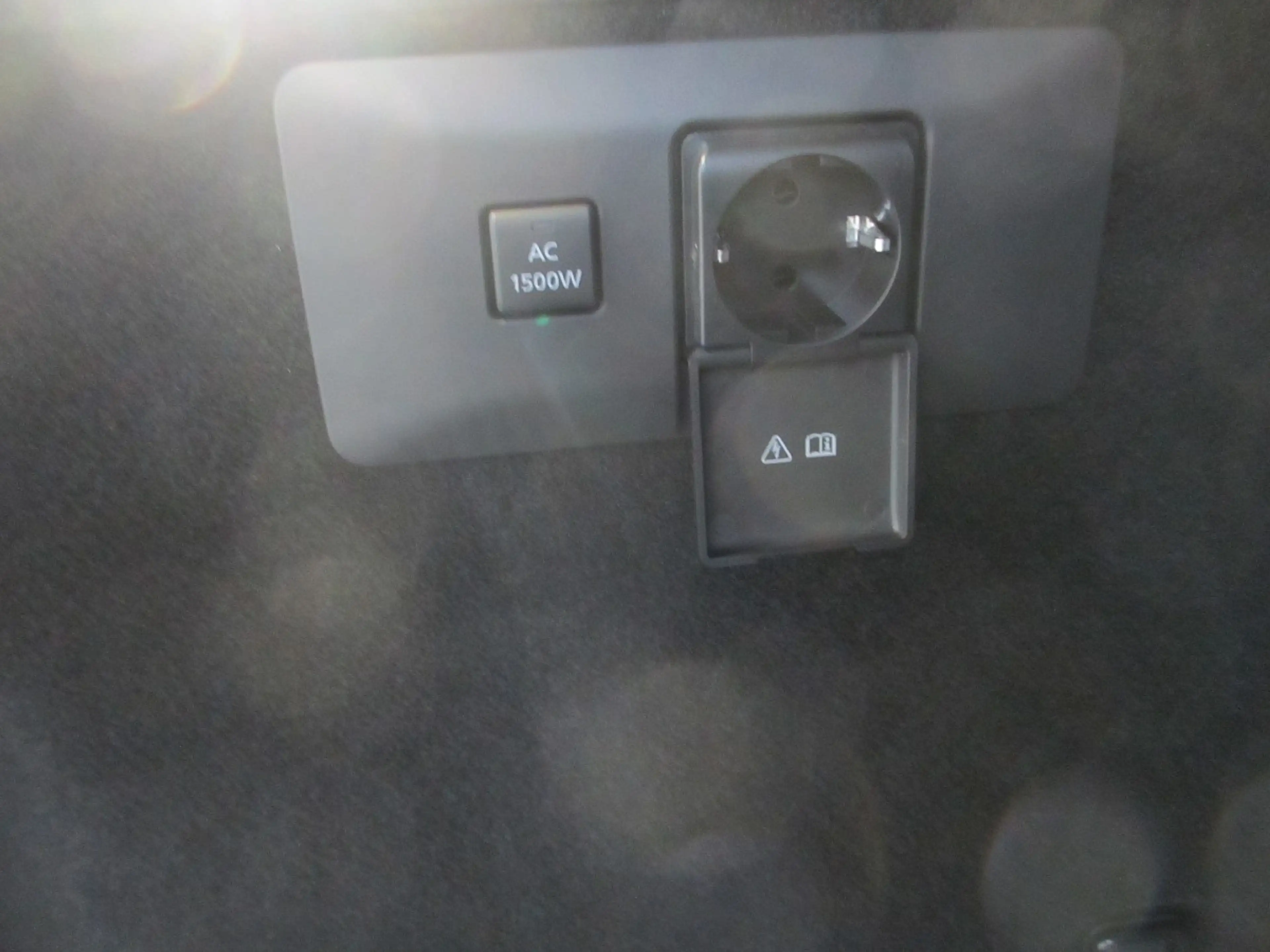 Mazda MX-30 Mazda /MX-30 / R-EV / MAKOTO MODERN CONFIDENCE — photo 11
