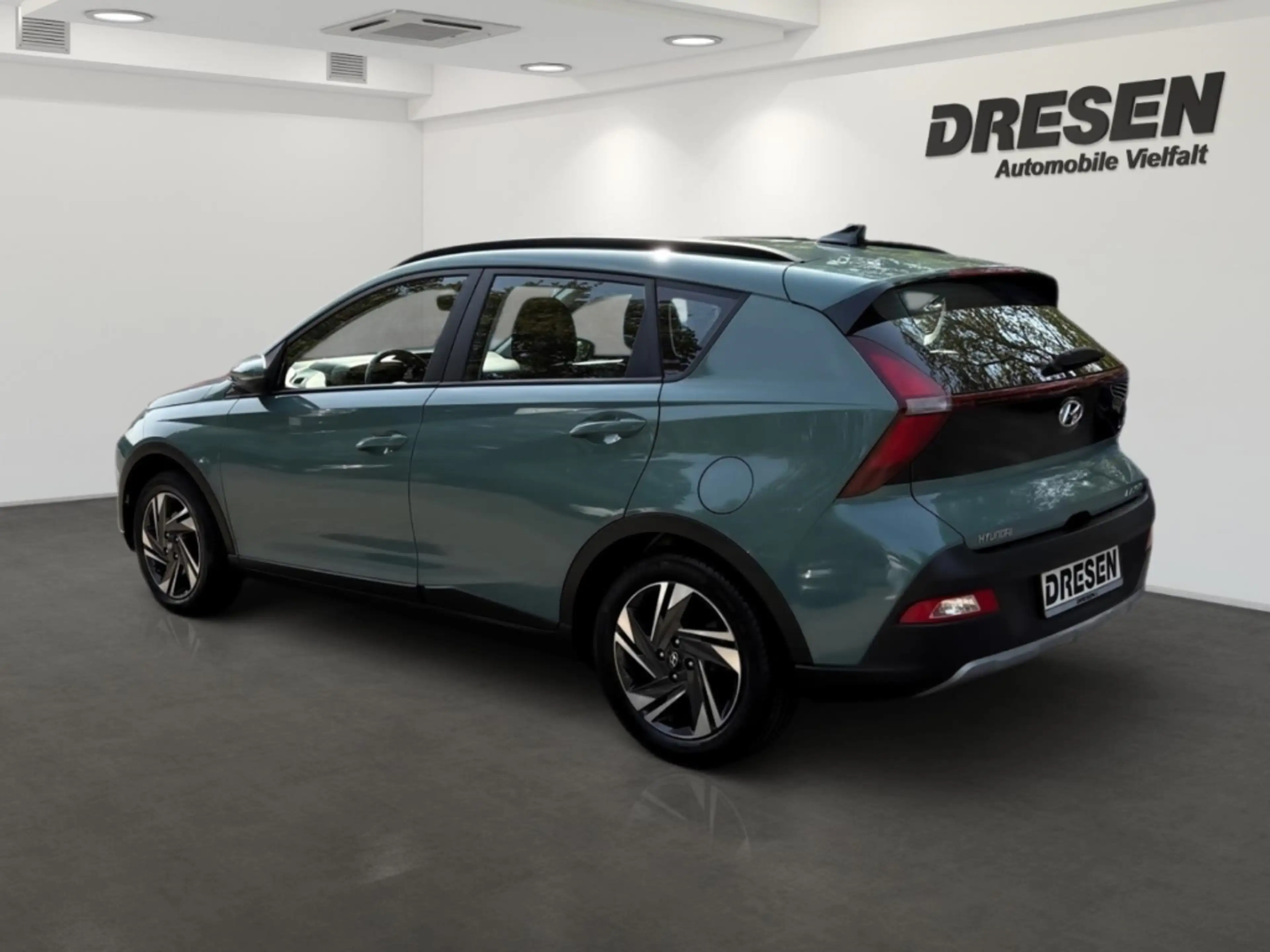 Hyundai BAYON 1.0 TGDI Intro Edition ''wenig KM+Klimaautomatik+S — photo 5