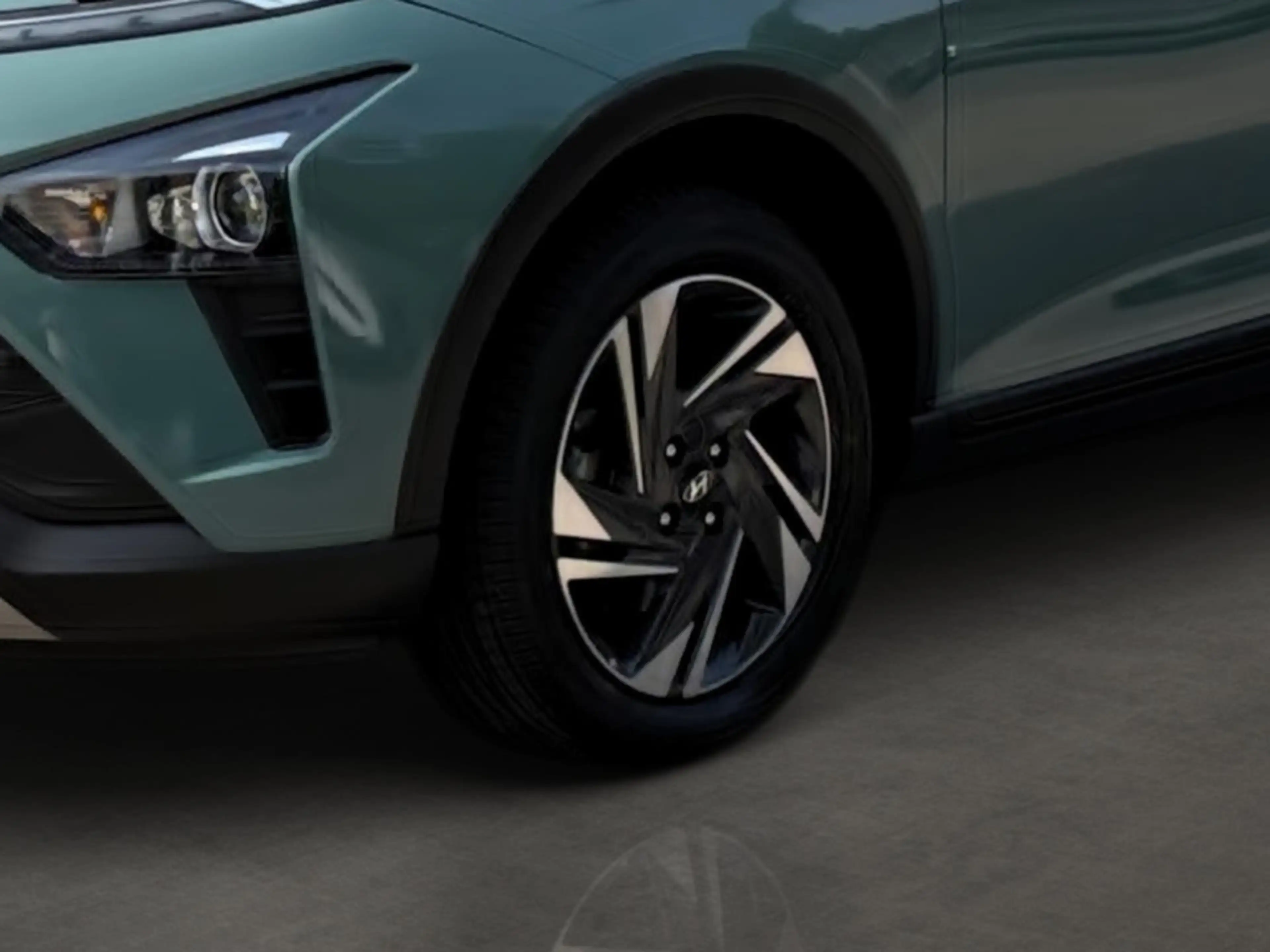 Hyundai BAYON 1.0 TGDI Intro Edition ''wenig KM+Klimaautomatik+S — photo 7