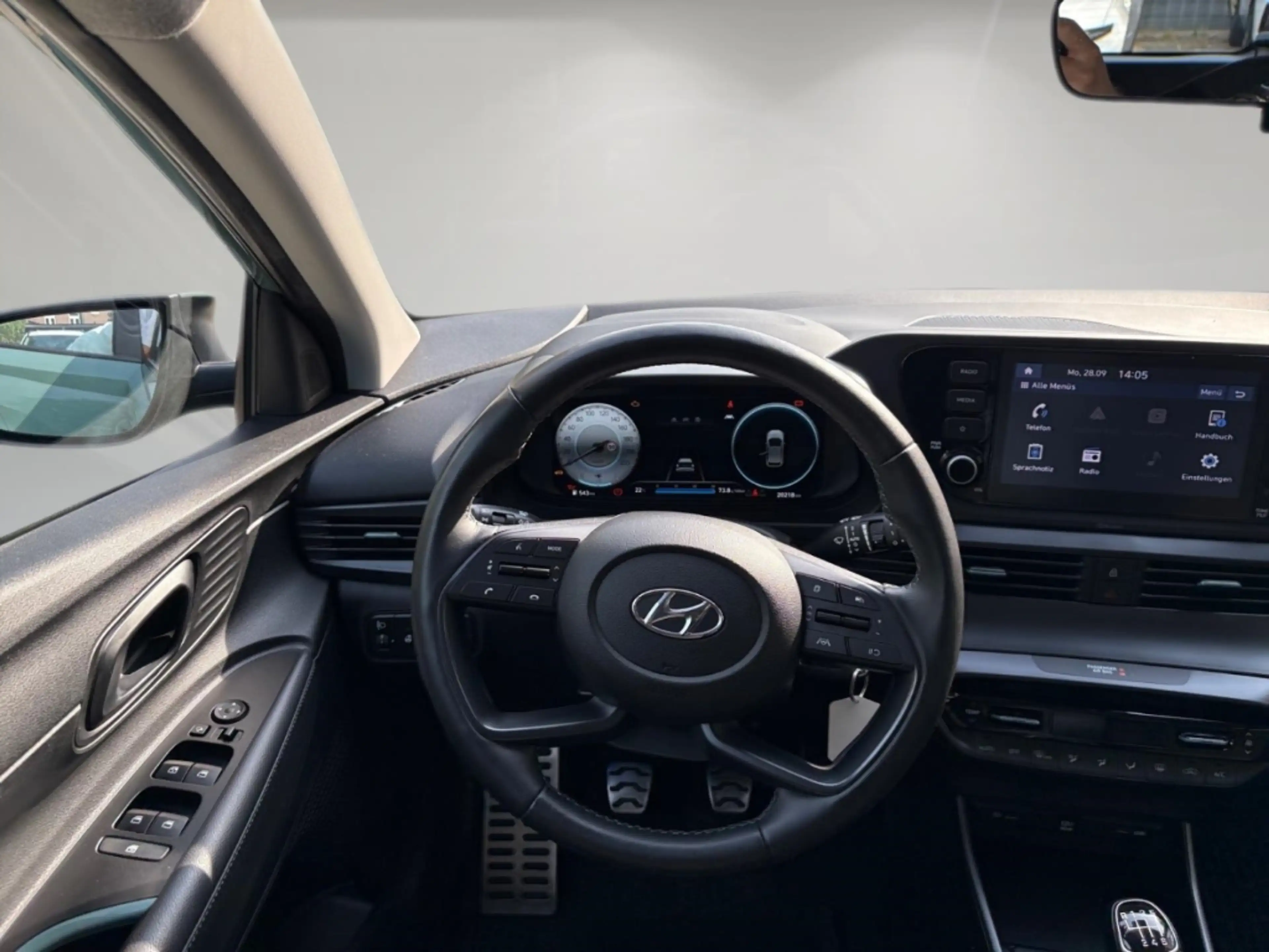 Hyundai BAYON 1.0 TGDI Intro Edition ''wenig KM+Klimaautomatik+S — photo 11
