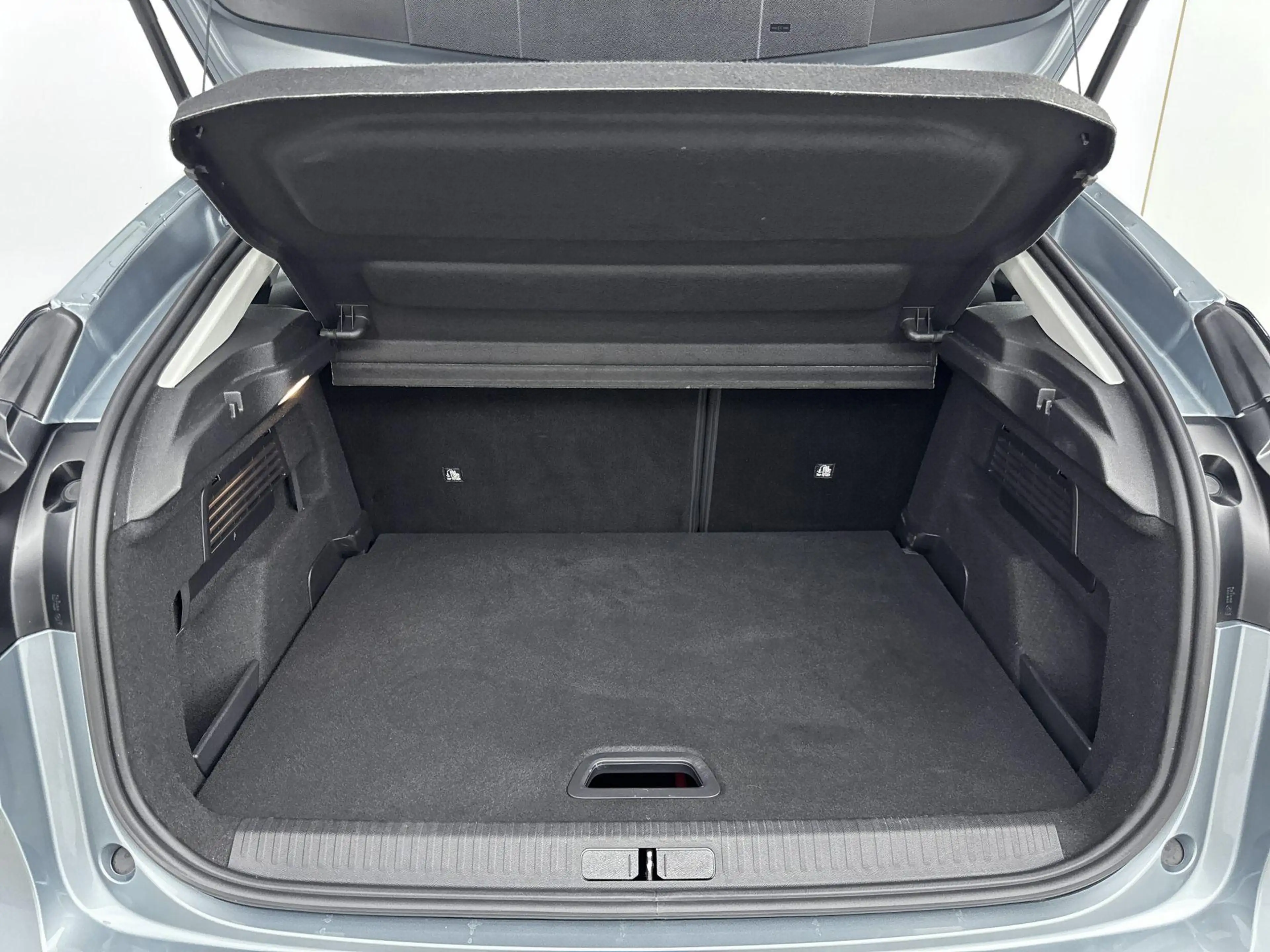 Citroen E-C4 Electric You 50 kWh | Climate control | Camera | Apple CarP — photo 15