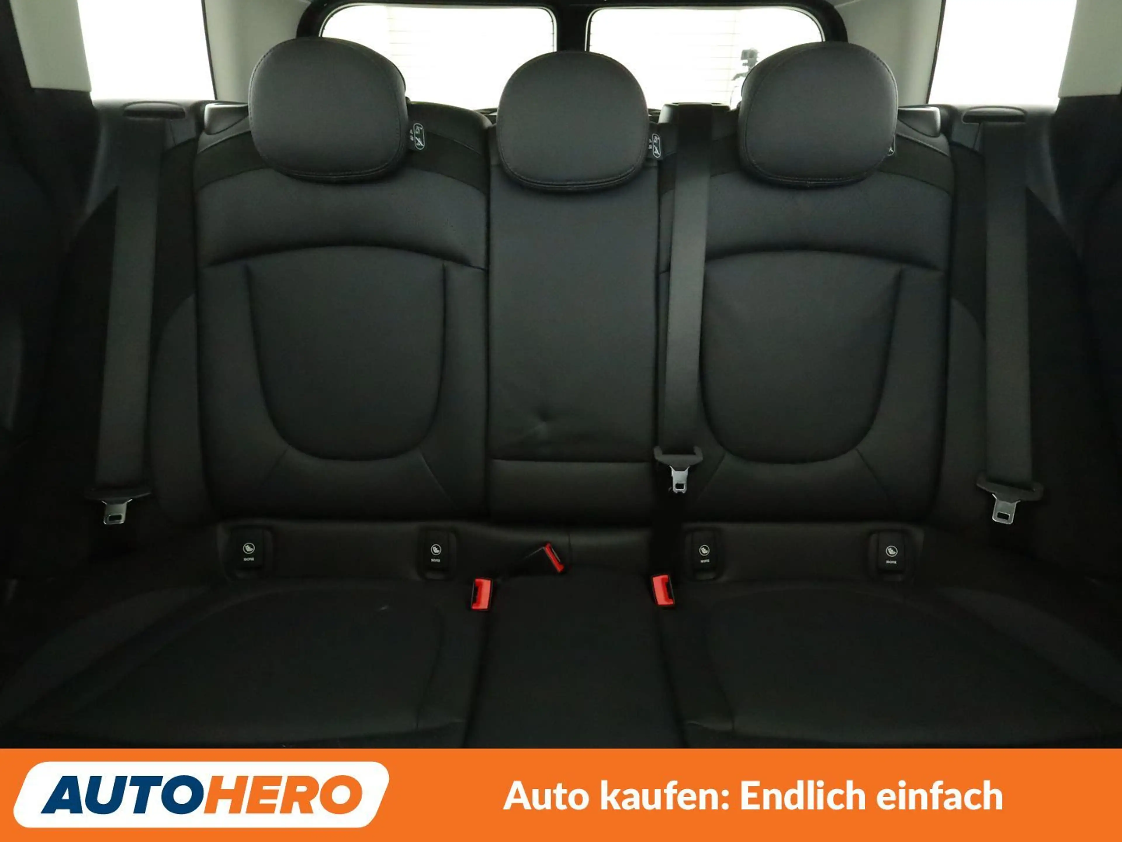 MINI Cooper S Clubman Cooper S ALL4 Aut.*NAVI*ACC*PDC*SHZ*ALU* — photo 15