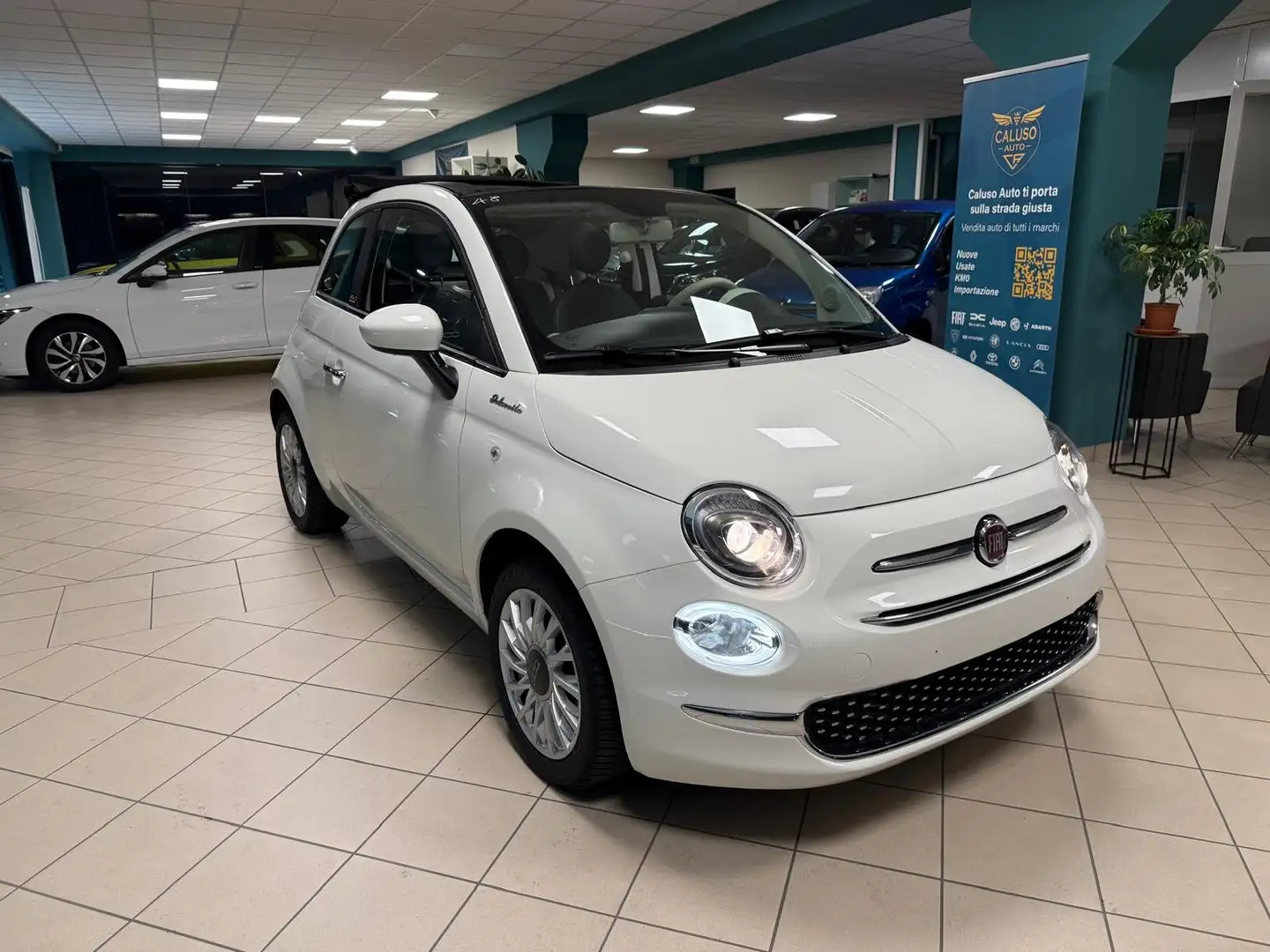 Fiat 500C 500C 1.0 hybrid Dolcevita 70cv Biały - 1