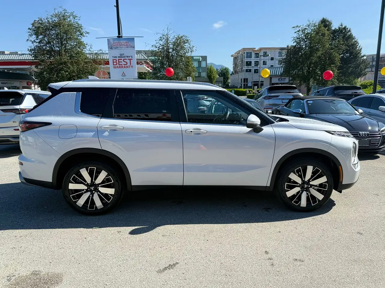 Mitsubishi Outlander снимка Mitsubishi Outlander