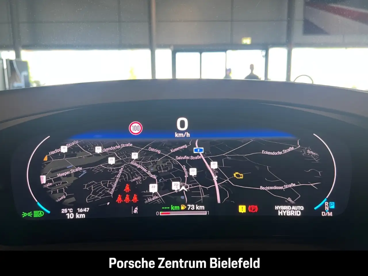 Porsche Cayenne E-Hybrid Coupe HA-Lenkung Sportabgas 15