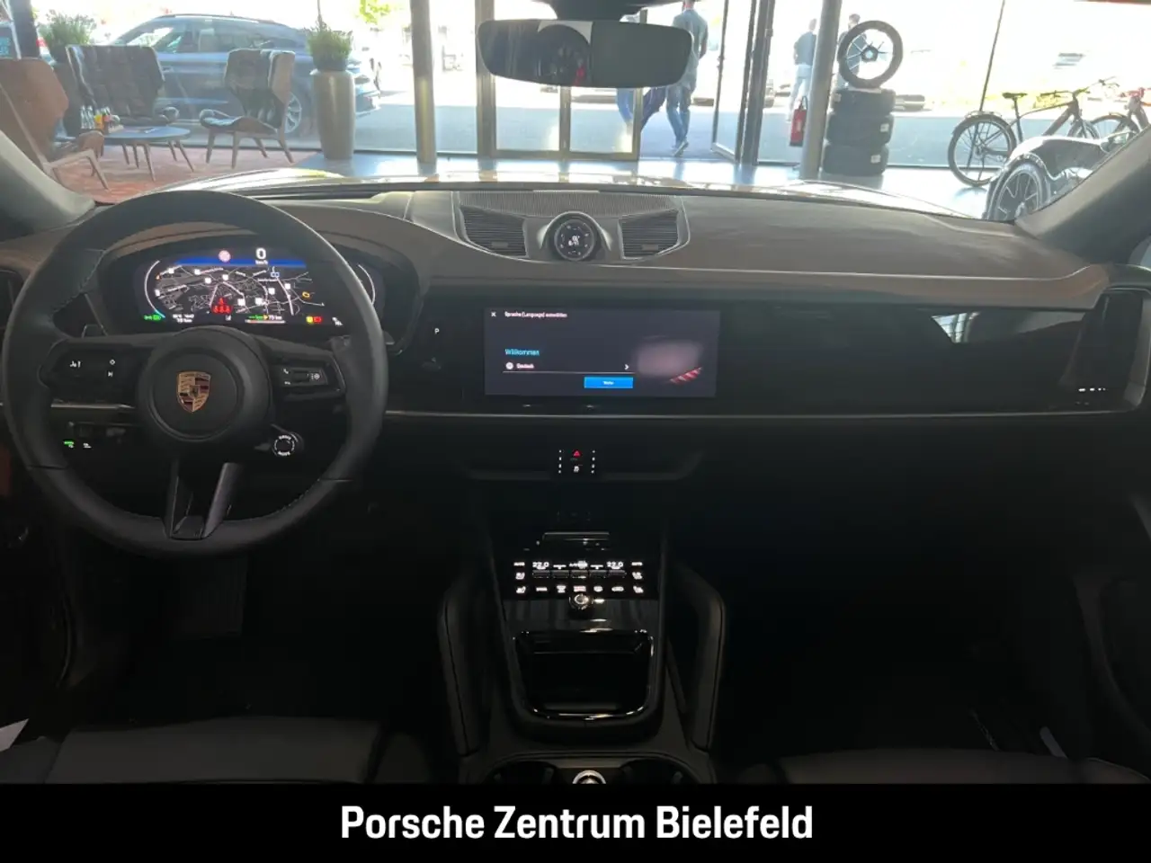 Porsche Cayenne E-Hybrid Coupe HA-Lenkung Sportabgas 14