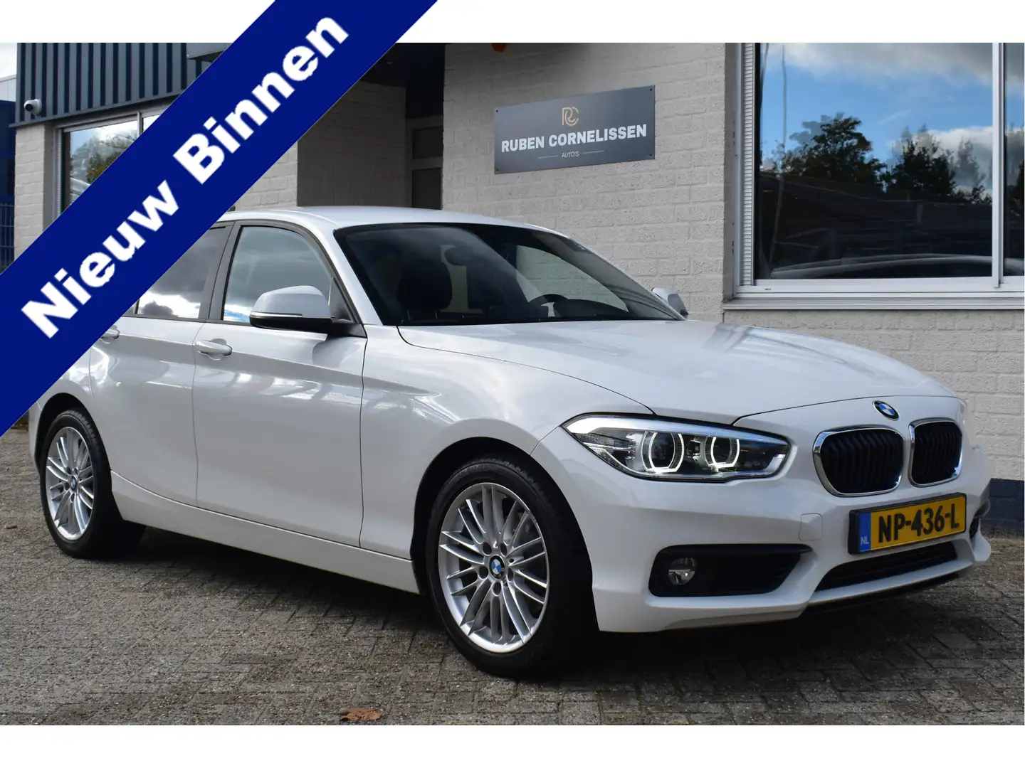 BMW 118 1-serie 118i Executive | Xenon | Navi. Prof | Aut. Blanc - 1
