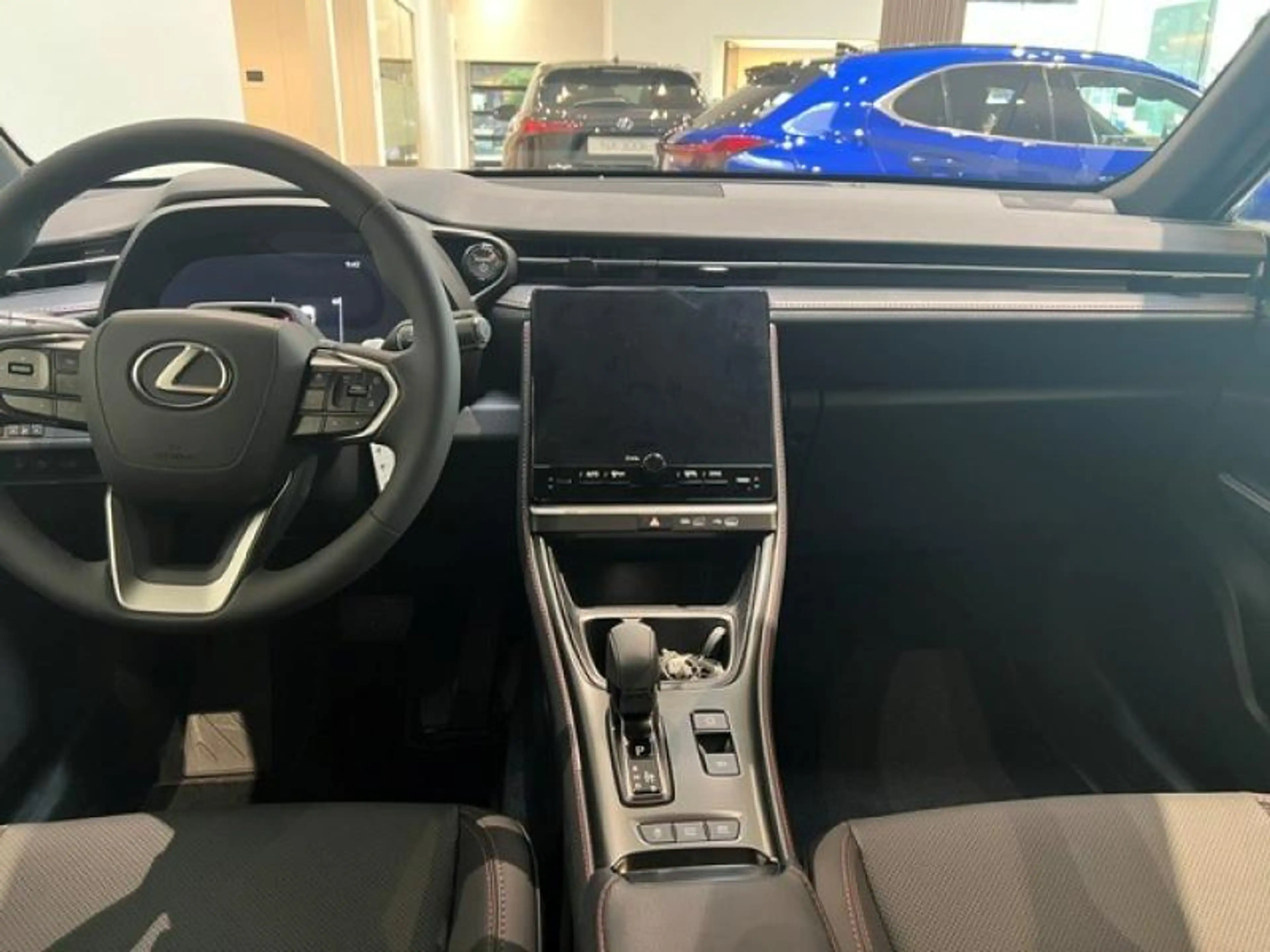 Lexus LBX Relax — photo 7