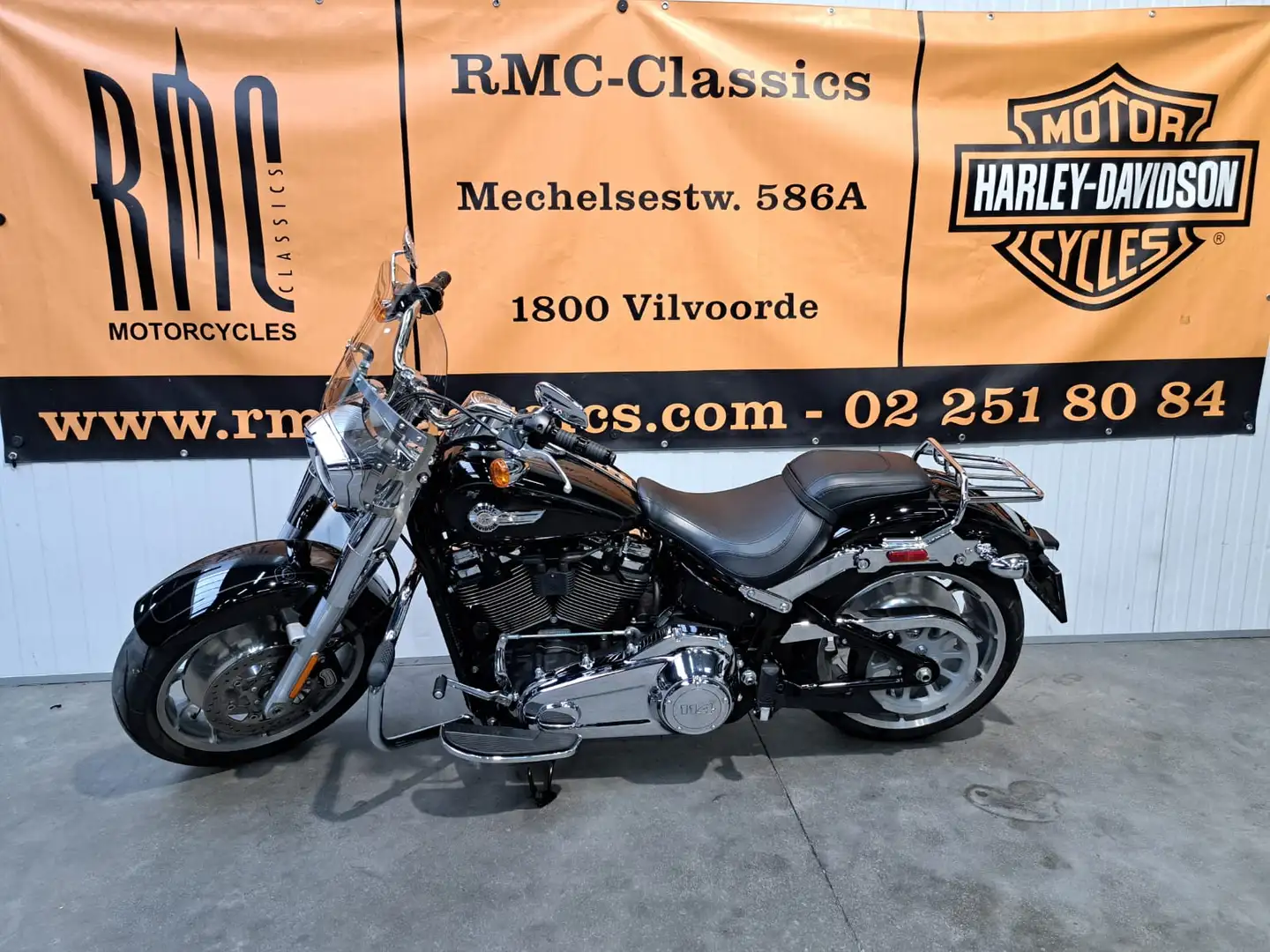 Harley-Davidson Fat Boy SOFTAIL 114 Zwart - 2