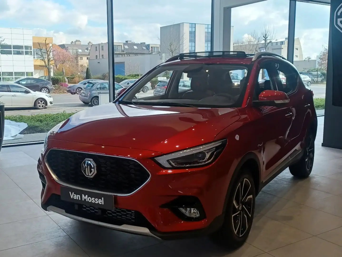 MG ZS ICE 1.0T-GDI Luxury Rouge - 1