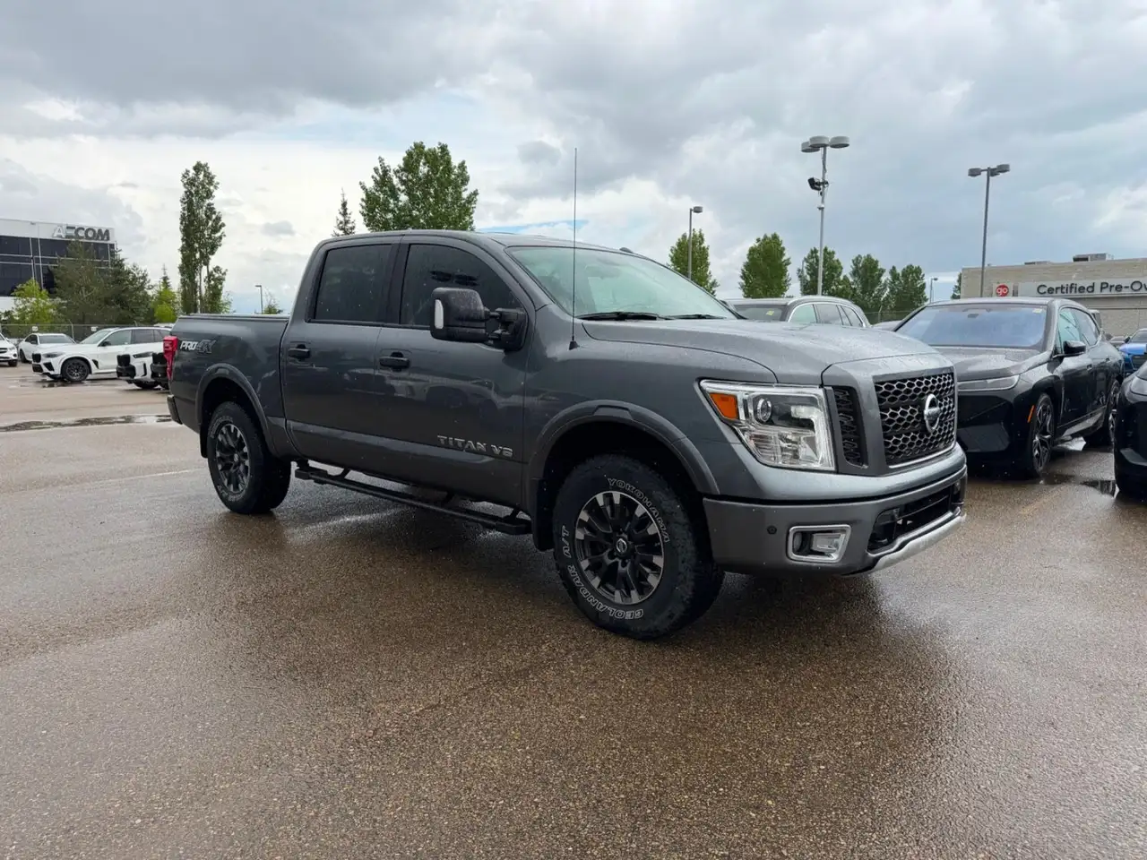 Nissan Titan снимка Nissan Titan